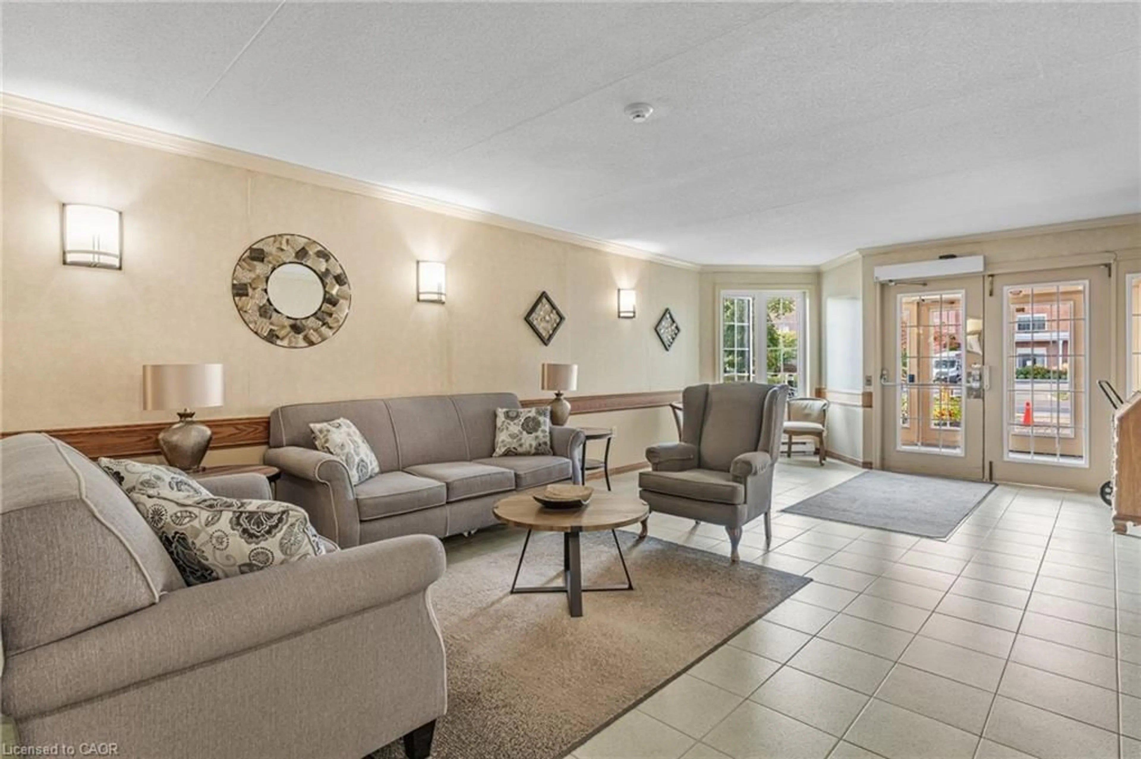 Living room with furniture, unknown for 3420 Frederick Avenue Ave #106, Vineland Ontario L0R 2C0