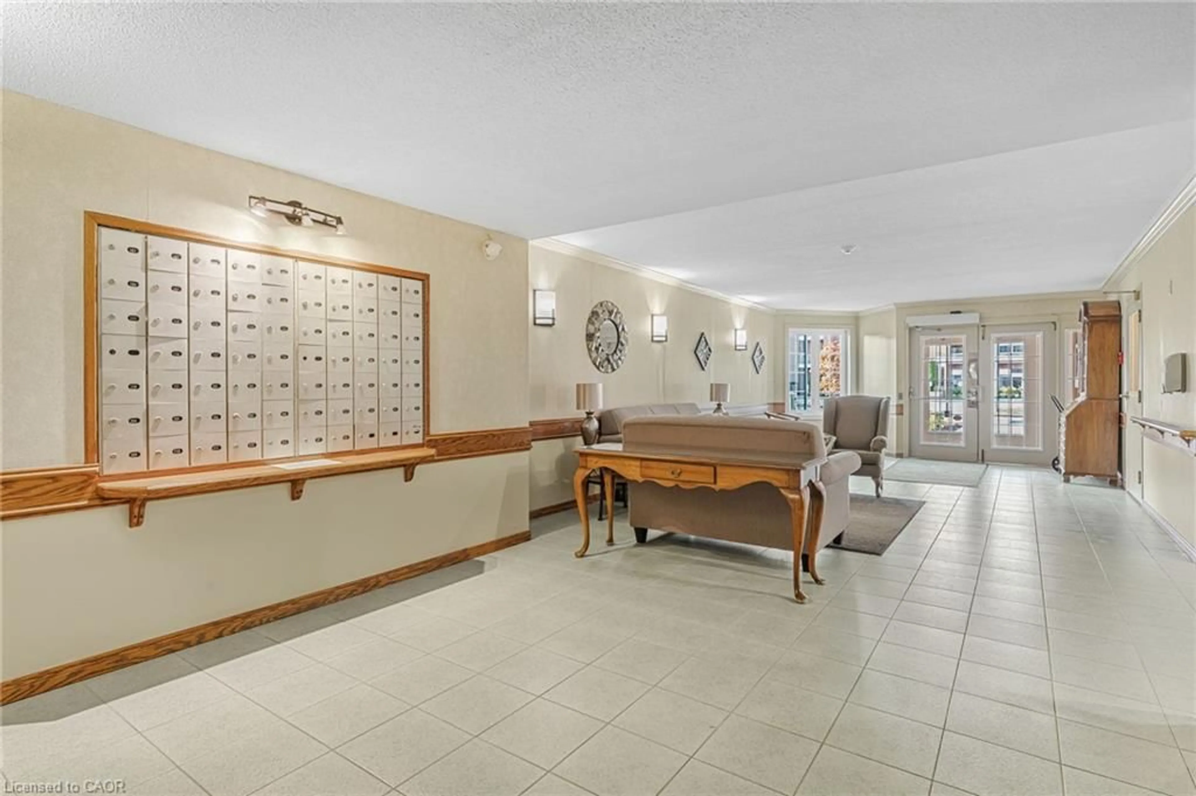 Lobby for 3420 Frederick Avenue Ave #106, Vineland Ontario L0R 2C0