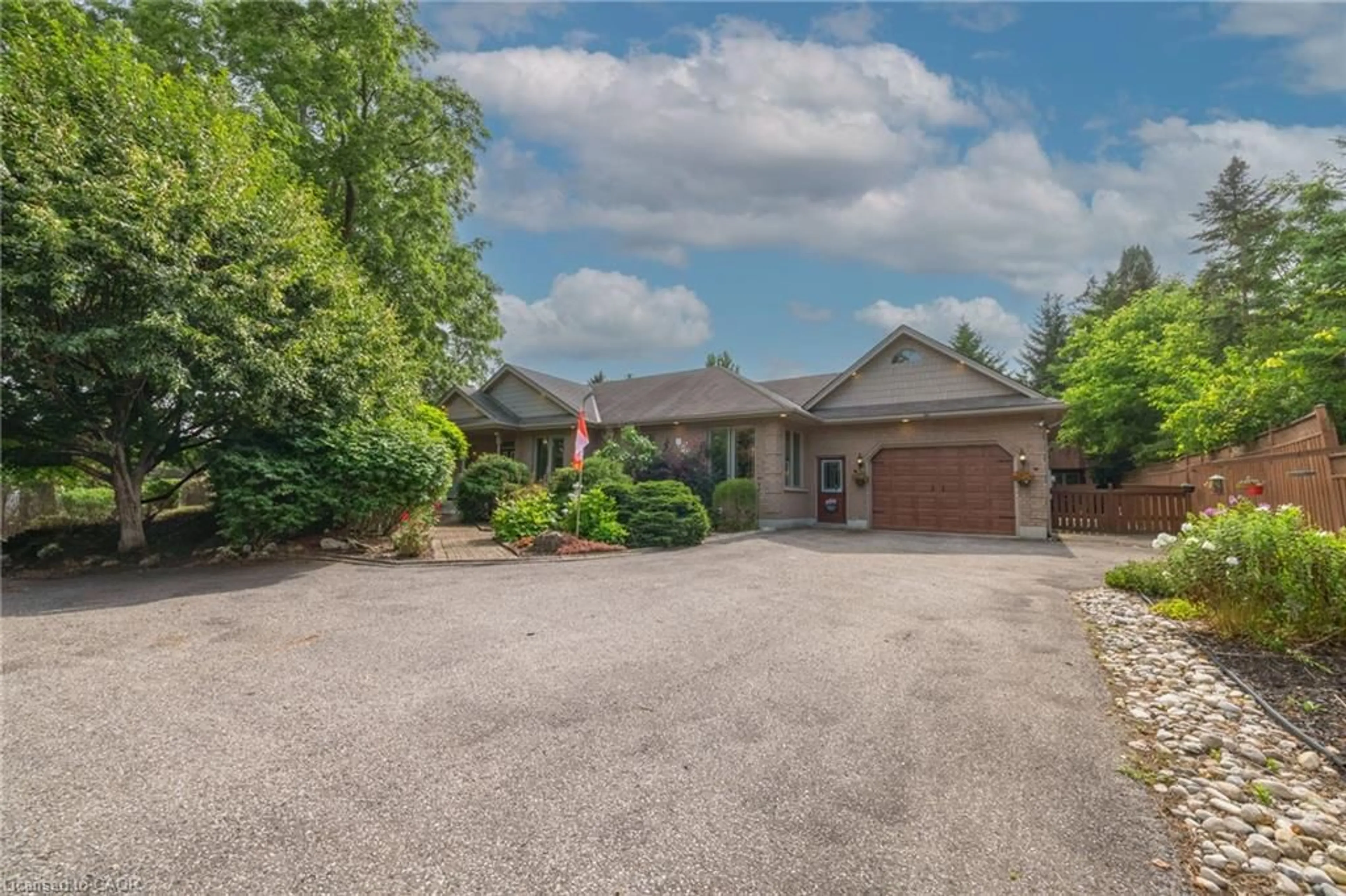 A pic from outside/outdoor area/front of a property/back of a property/a pic from drone, street for 595479 Hwy 59 Hwy, Woodstock Ontario N4S 7W1