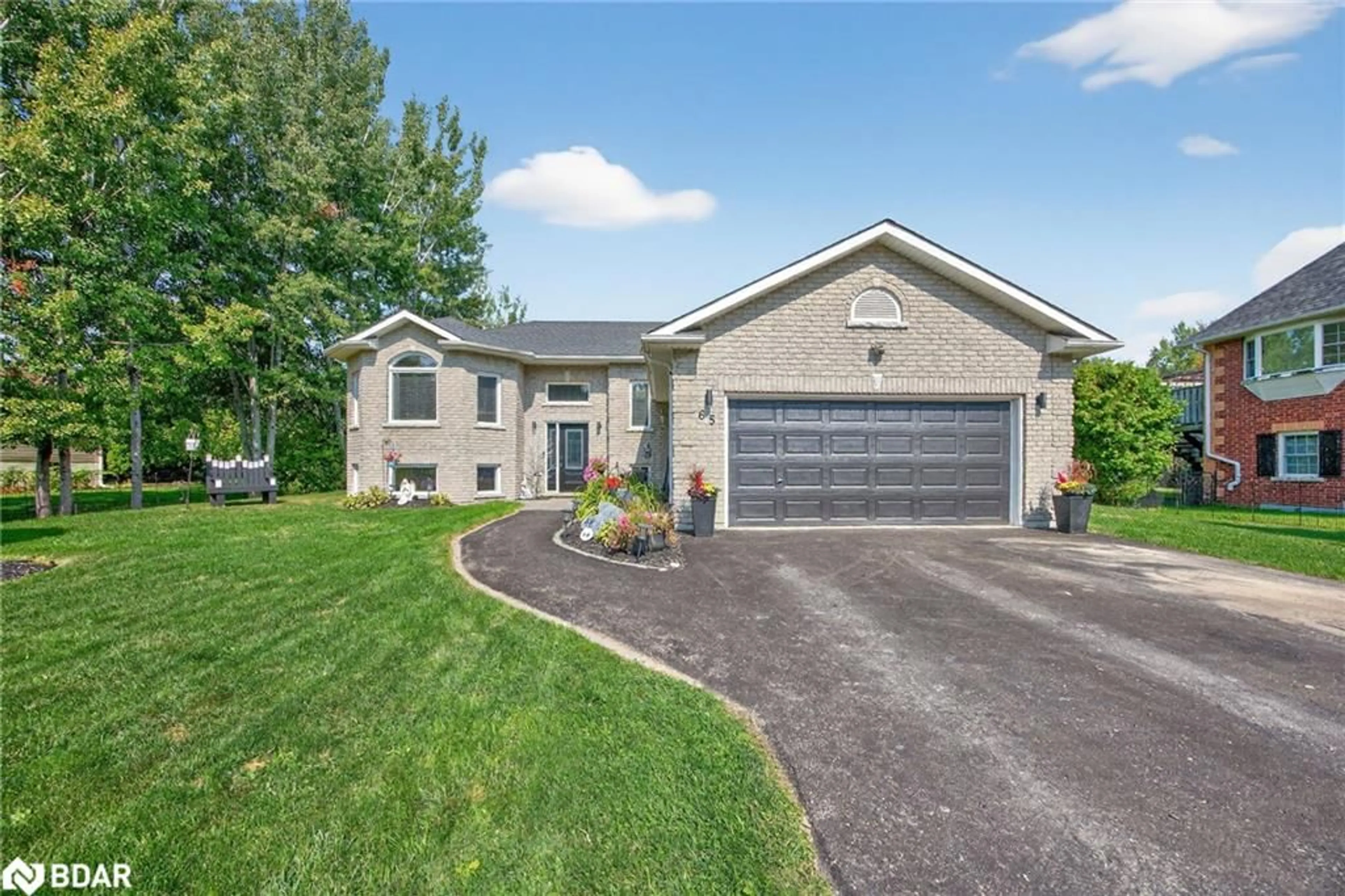 Home with brick exterior material, street for 65 Broadview Street St, Collingwood Ontario L9Y 0X2