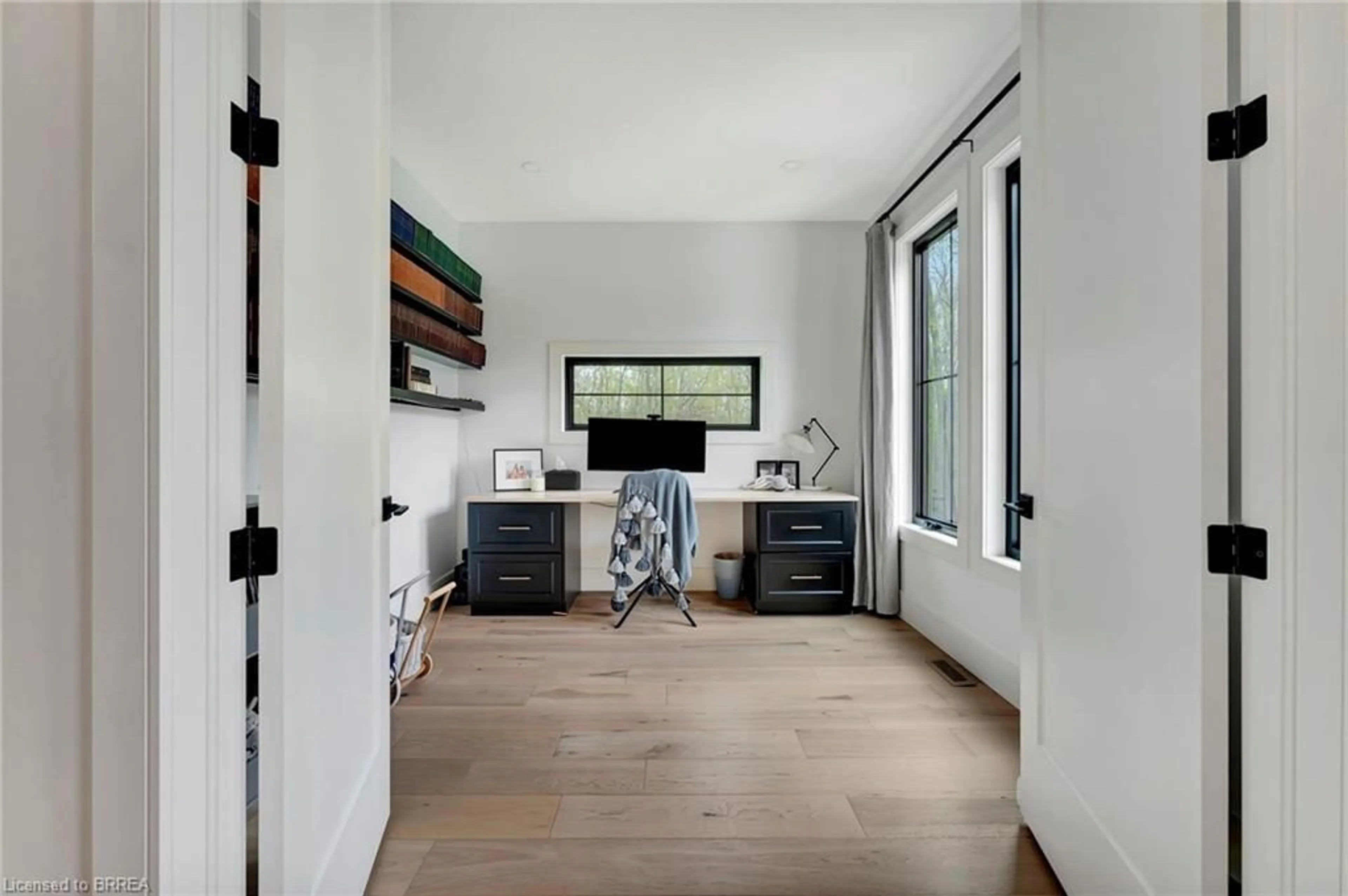 Indoor entryway for 12200 Plank Rd, Eden Ontario N0J 1H0