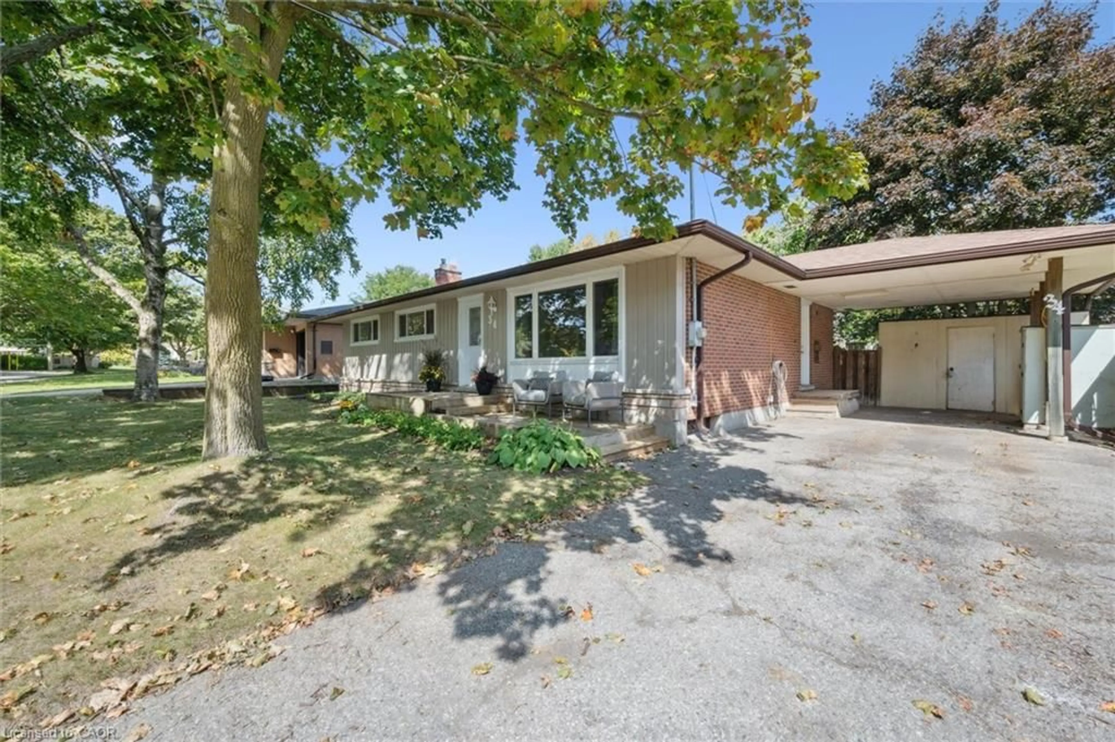 Unknown for 34 Graystone Ave, Kitchener Ontario N2M 4T1