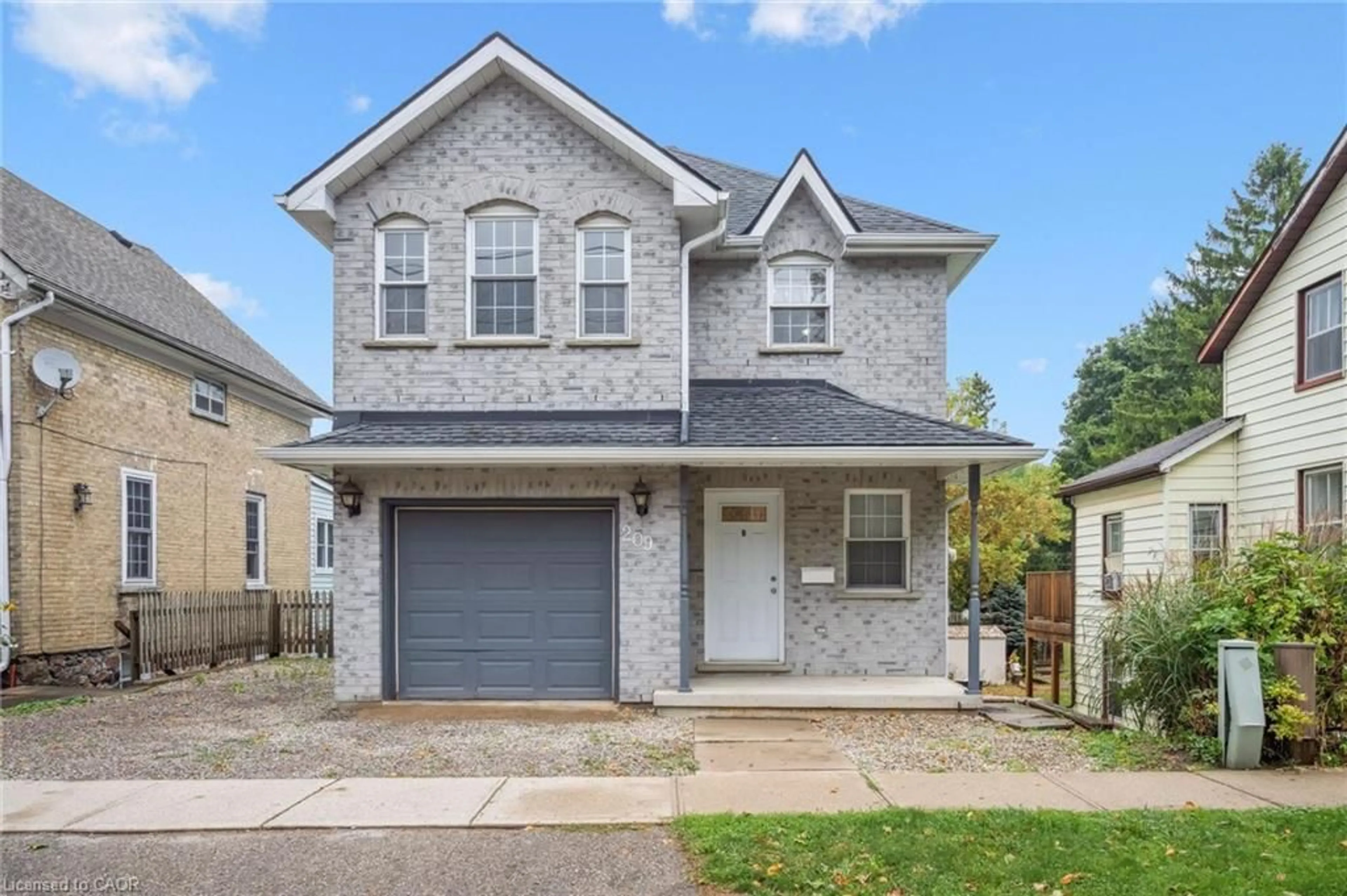 Home with brick exterior material, street for 209 Jacob St, New Hamburg Ontario N3A 1C5