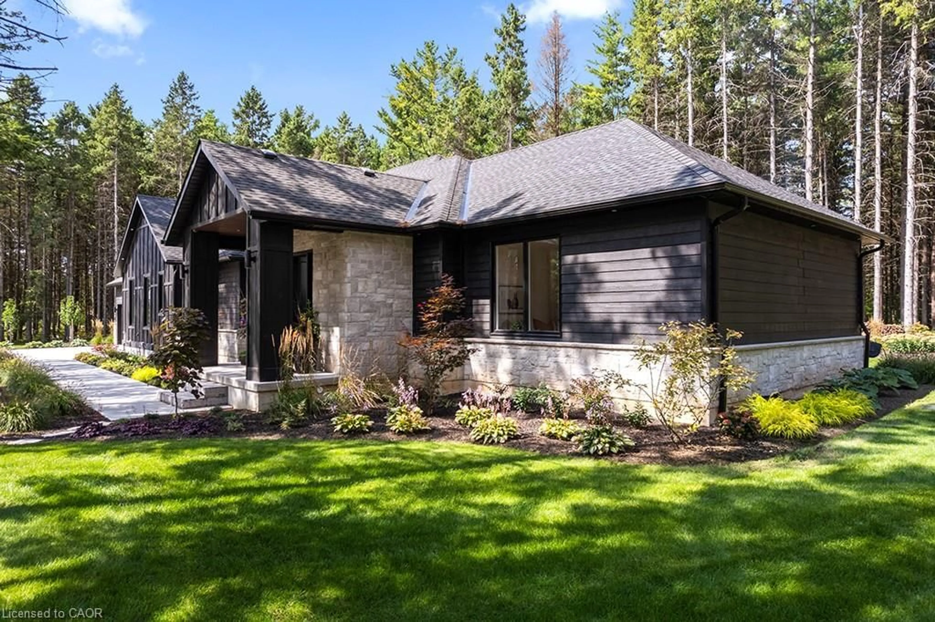 Home with vinyl exterior material, unknown for 107 Louise Creek Crescent, Elmwood Ontario N0G 1S0