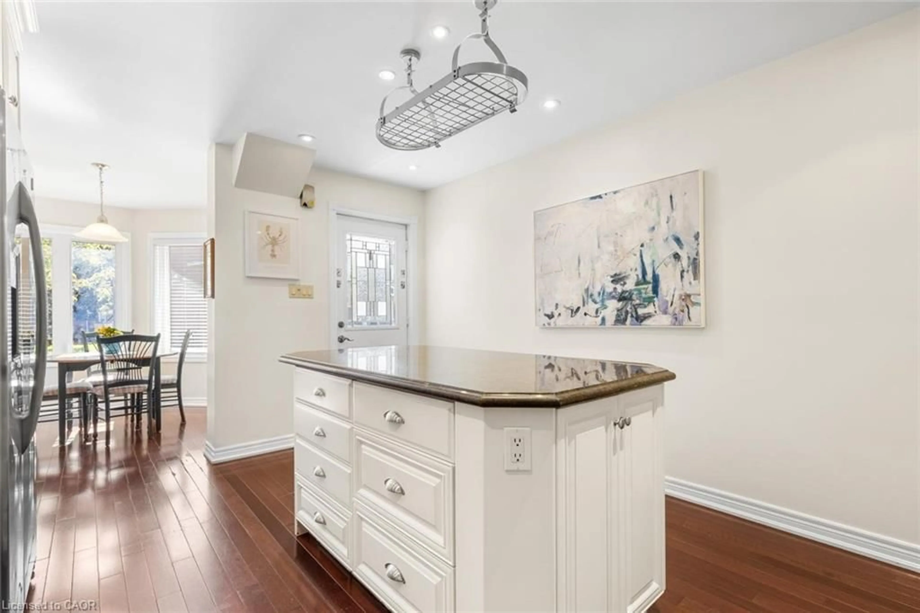 Open concept kitchen, ceramic/tile floor for 2205 South Millway #78, Mississauga Ontario L5L 3T2