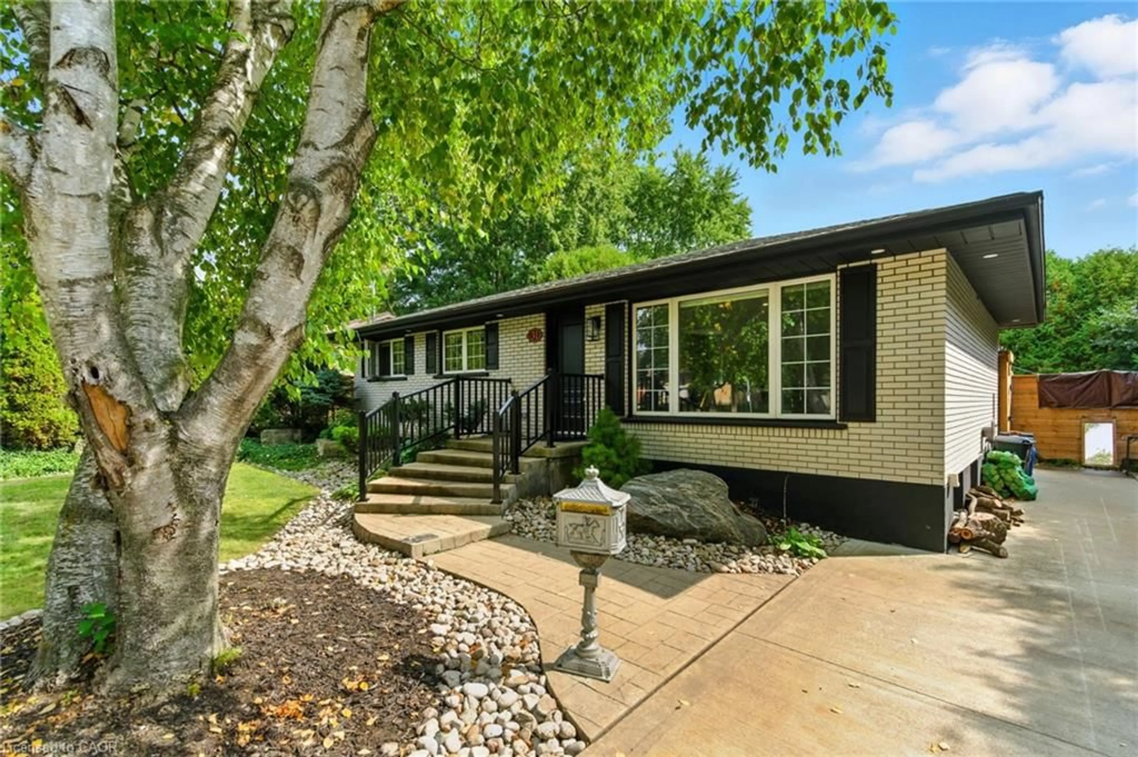 Home with brick exterior material, street for 31 Varadi Ave, Brantford Ontario N3R 3N2