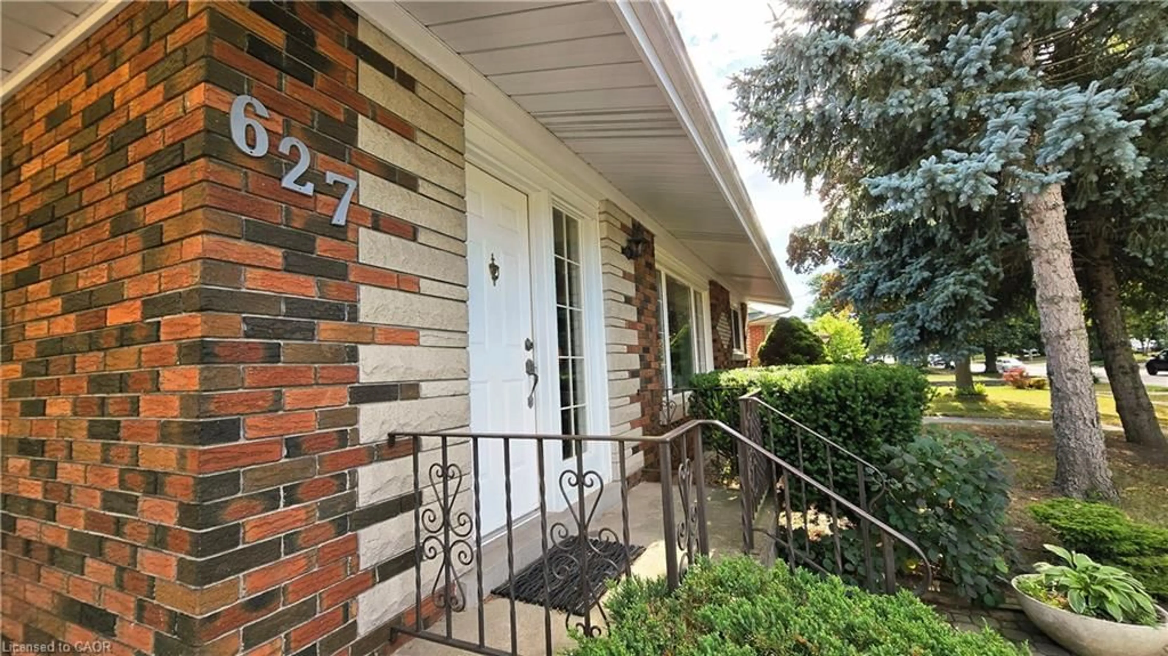 Home with brick exterior material, street for 627 Krug St, Kitchener Ontario N2B 1L9