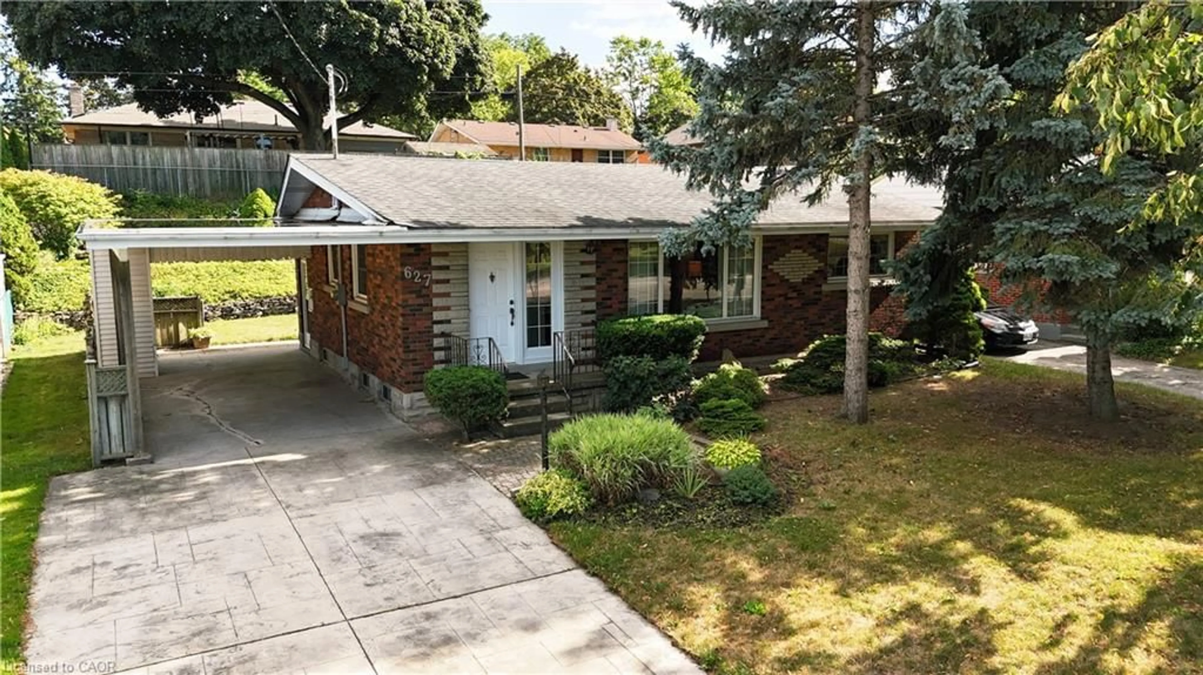 Unknown for 627 Krug St, Kitchener Ontario N2B 1L9