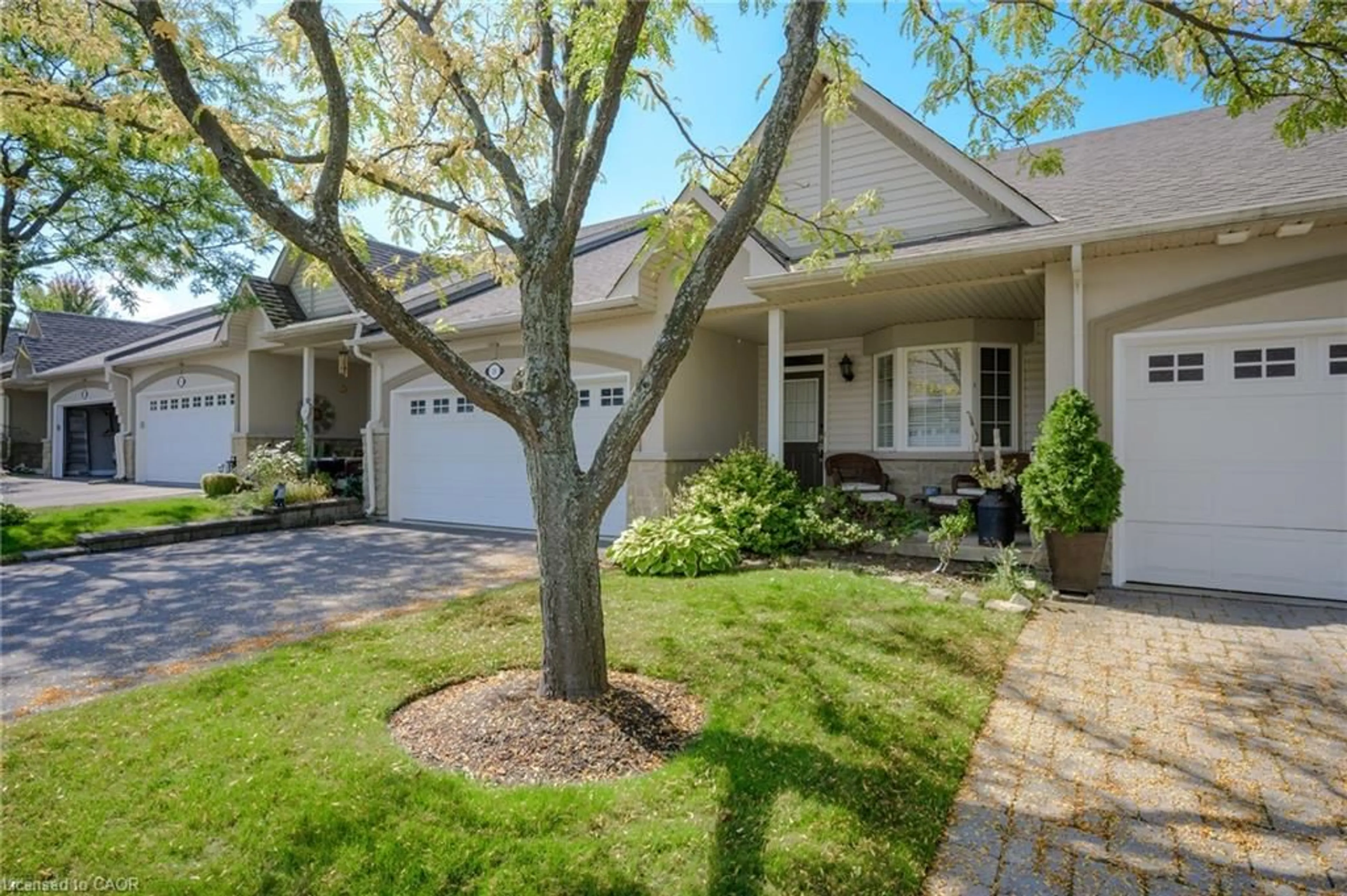 Unknown for 212 Stonehenge Dr #18, Ancaster Ontario L9K 1N5