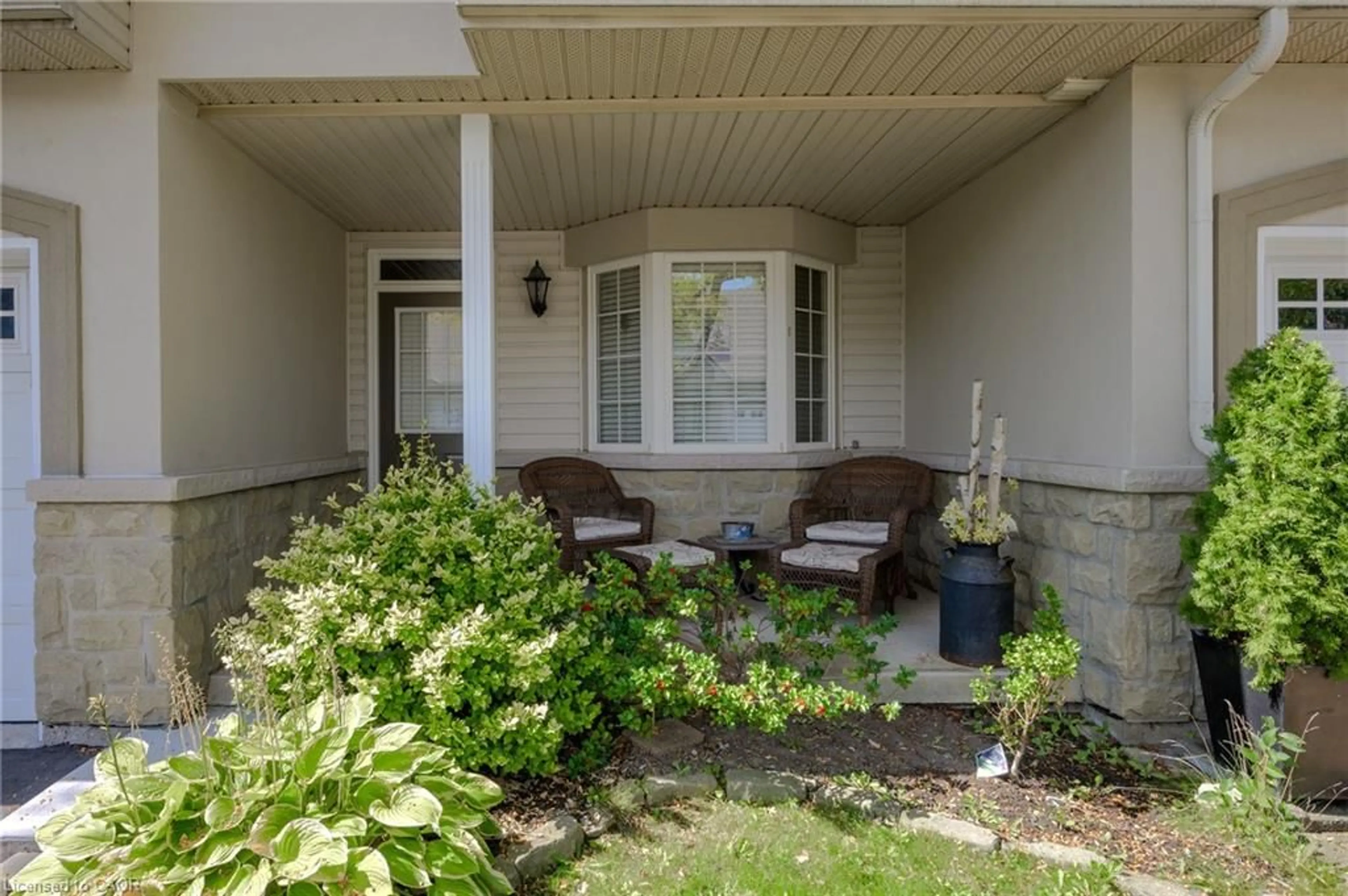 Patio, street for 212 Stonehenge Dr #18, Ancaster Ontario L9K 1N5