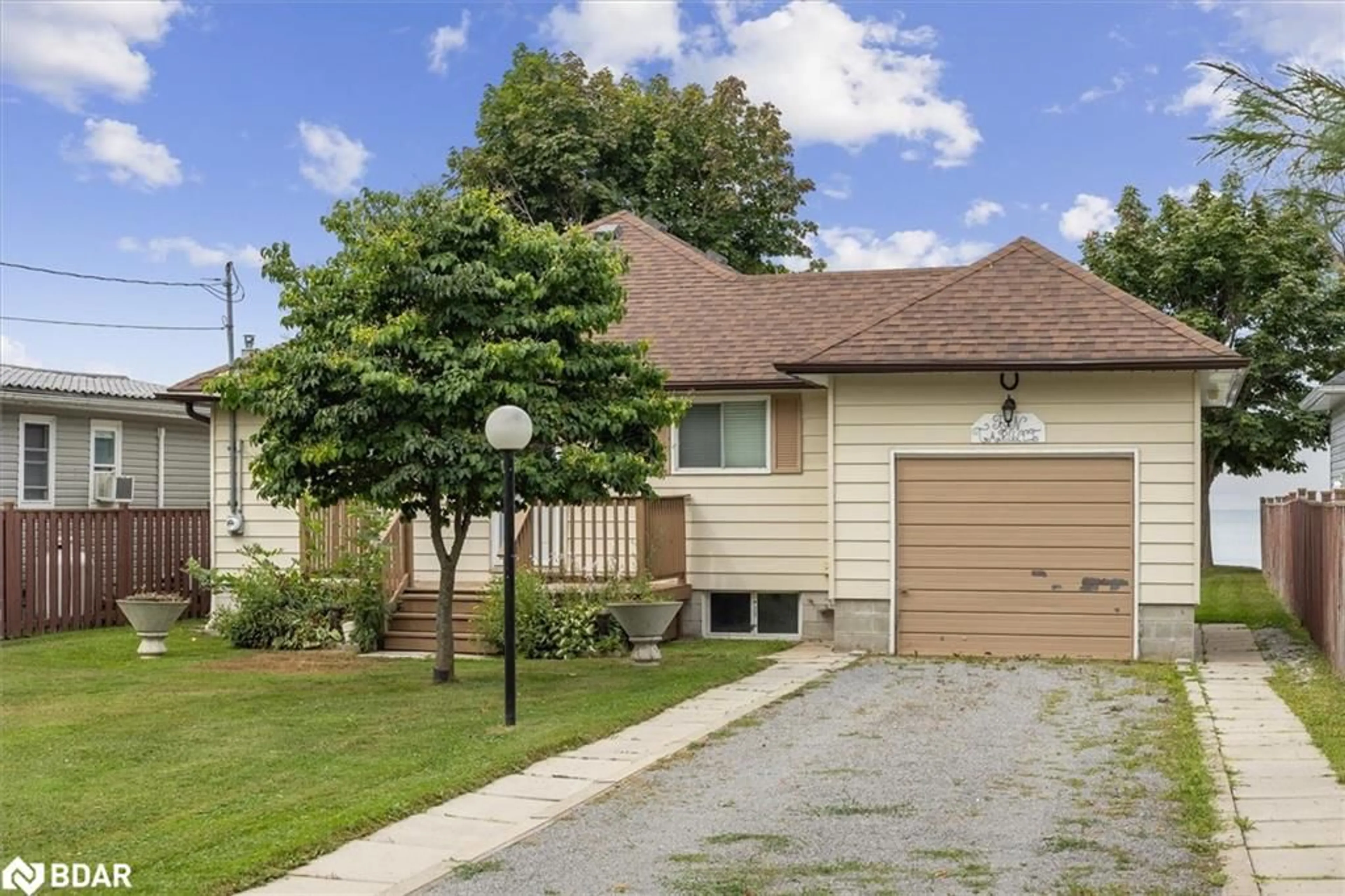 Unknown for 2762 Lone Birch Trail, Brechin Ontario L0K 1B0