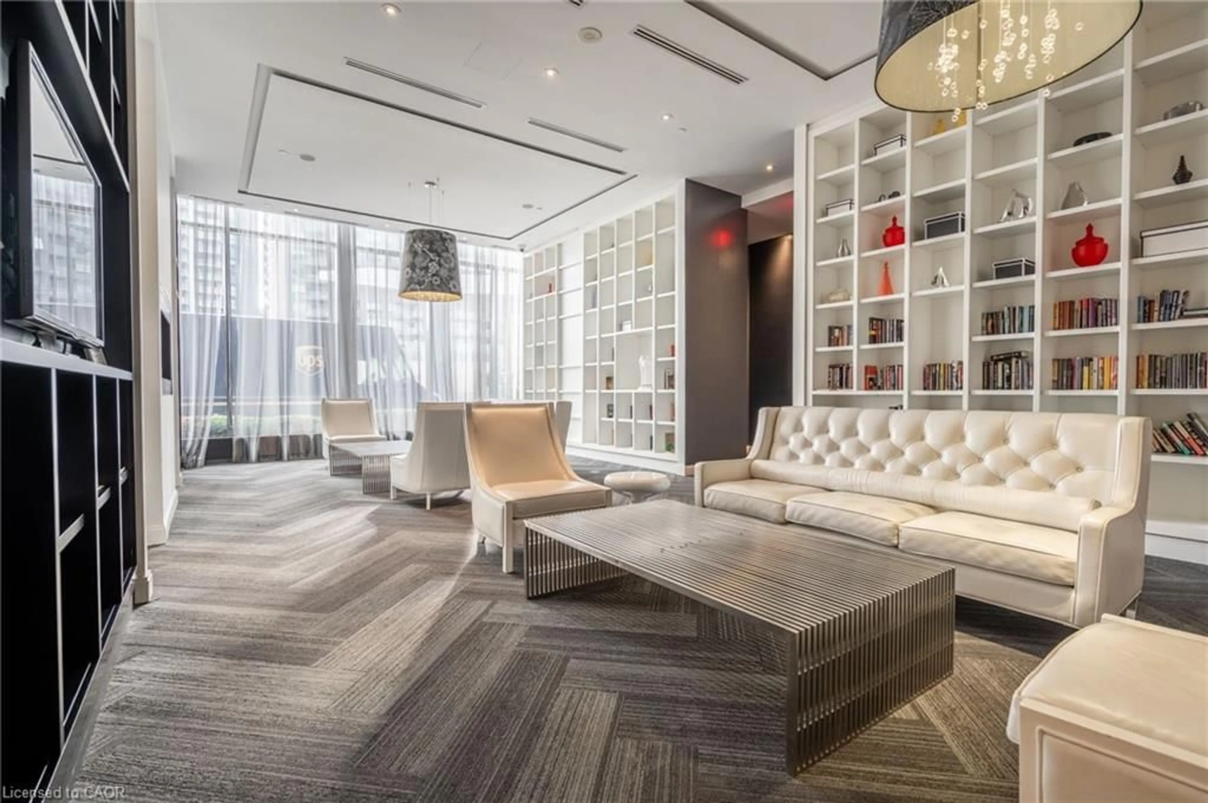 Lobby for 90 Park Lawn Rd #2206, Etobicoke Ontario M8Y 0B6
