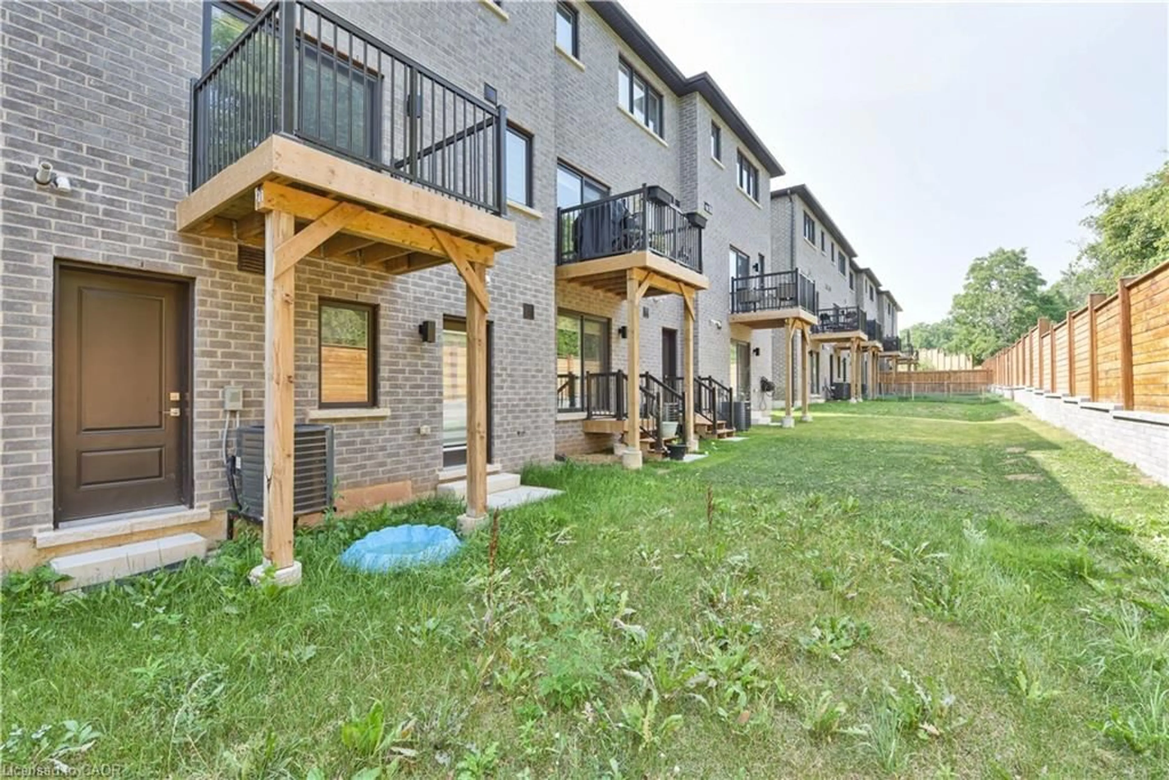 Patio, unknown for 48 Windtree Way, Georgetown Ontario L7G 0P6