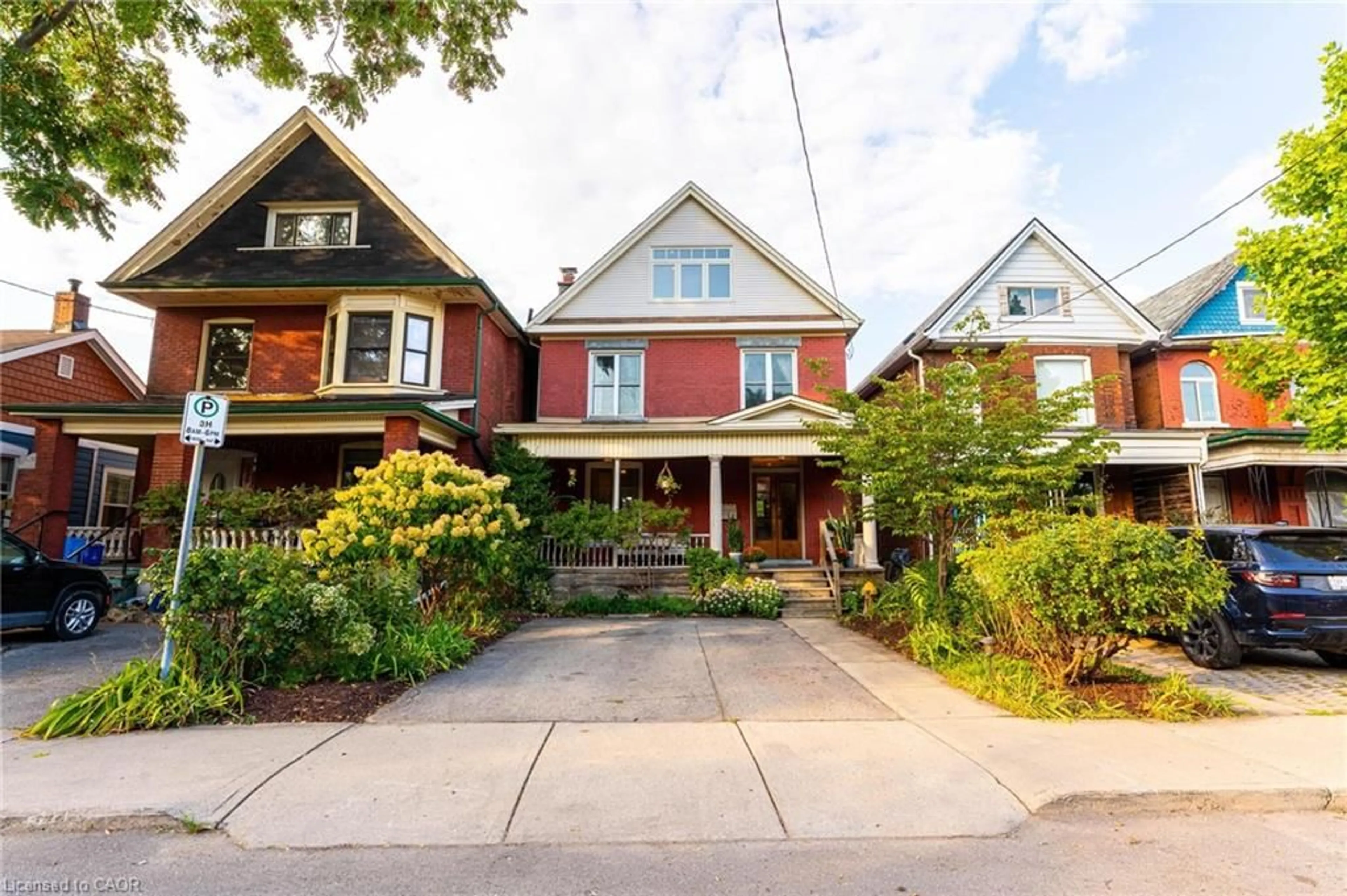 Unknown for 483 King William St, Hamilton Ontario L8L 1R2