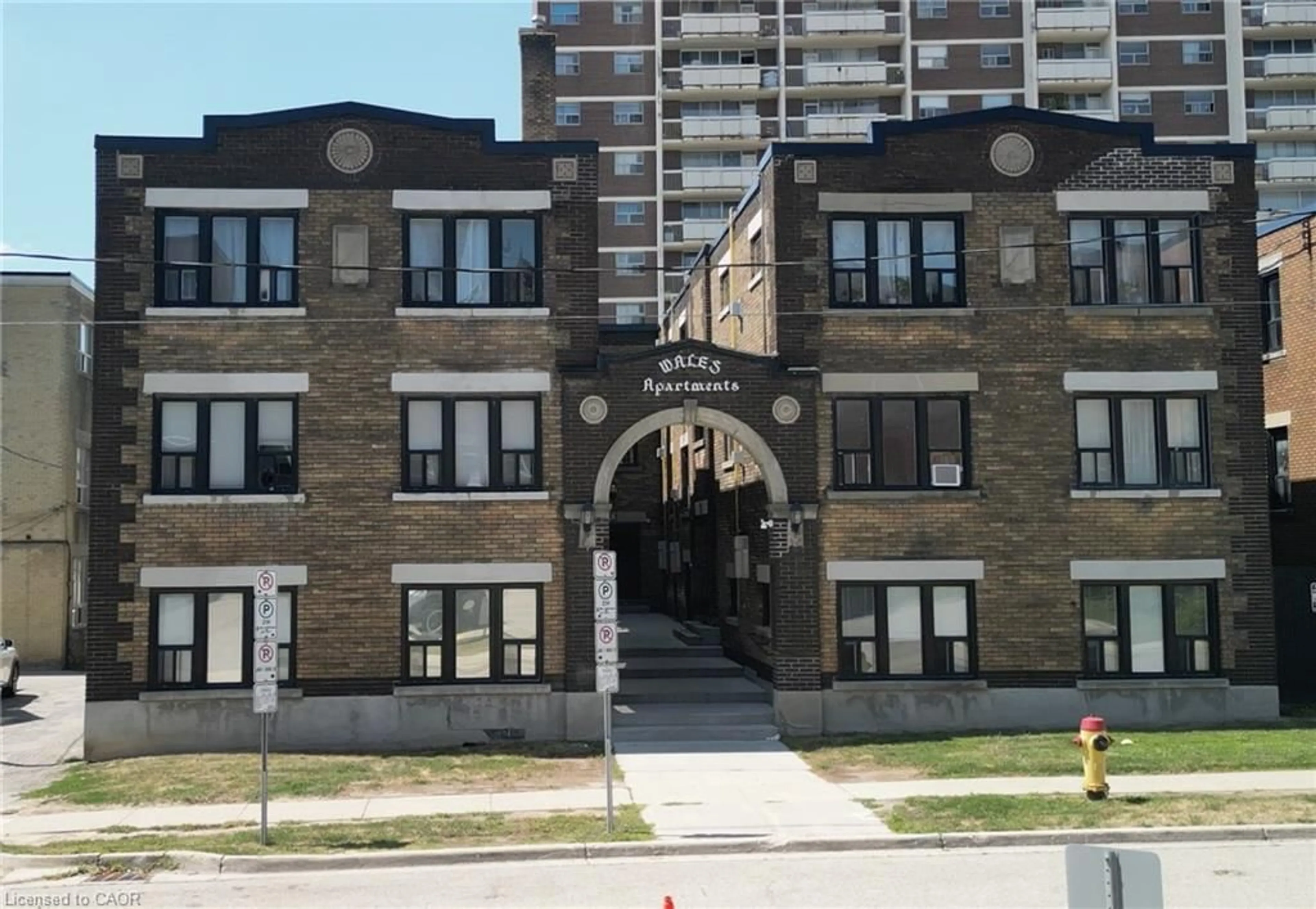 Unknown for 46 College St, Kitchener Ontario N2H 5A1