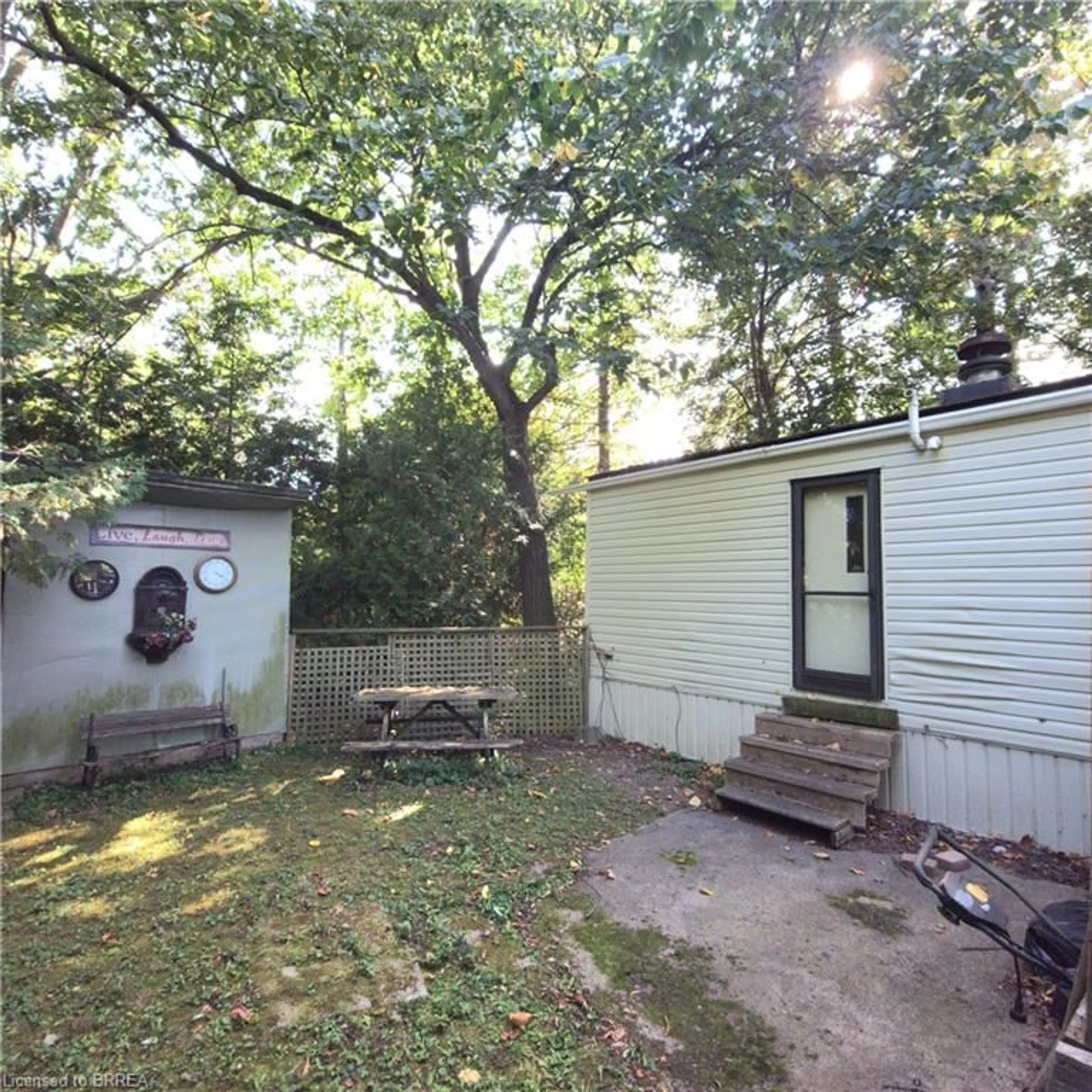 Shed for 56 Beaver Lane, Freelton Ontario N0B 2J0