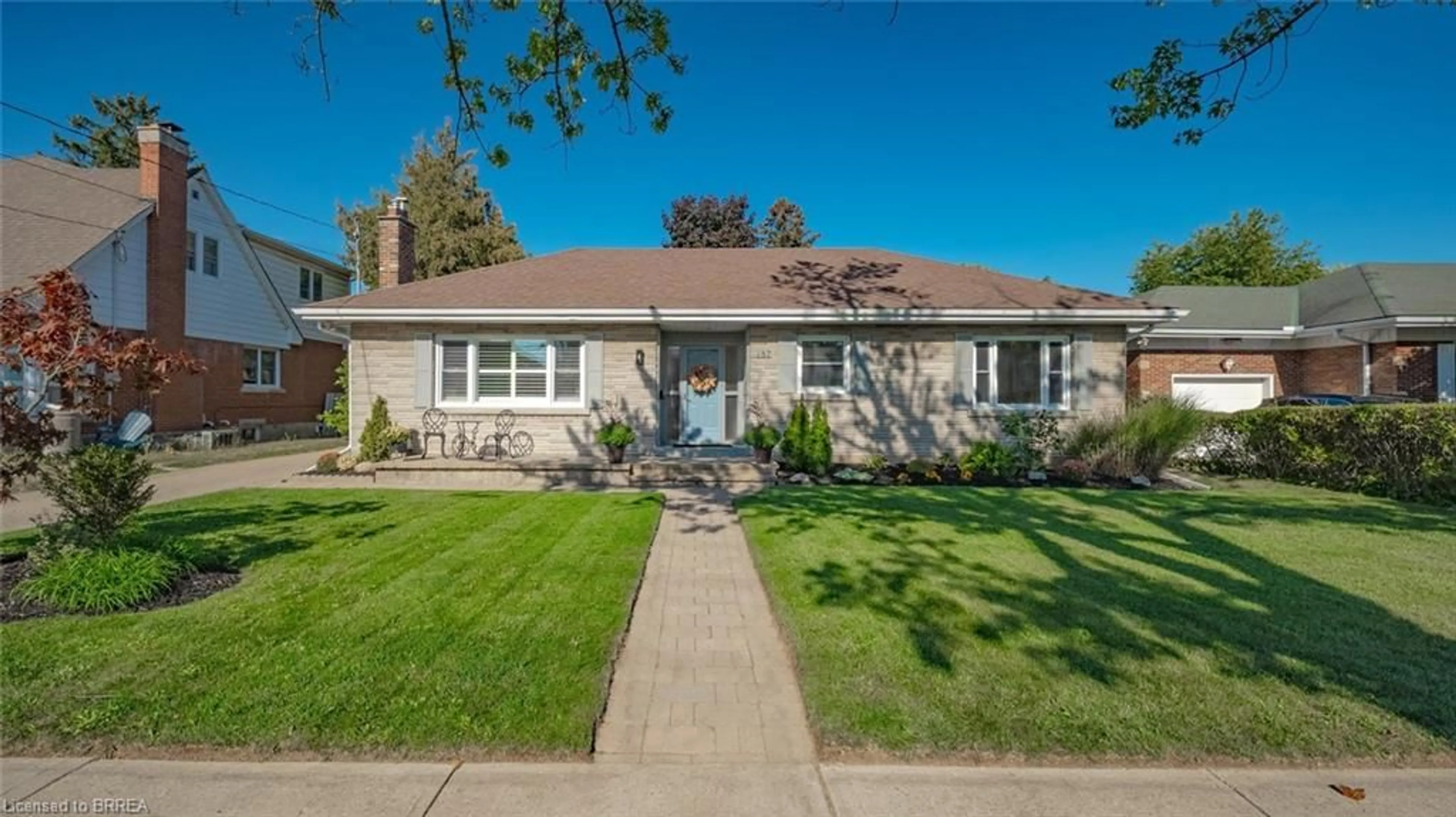 Home with brick exterior material, street for 187 St George St, Brantford Ontario N3R 1W1