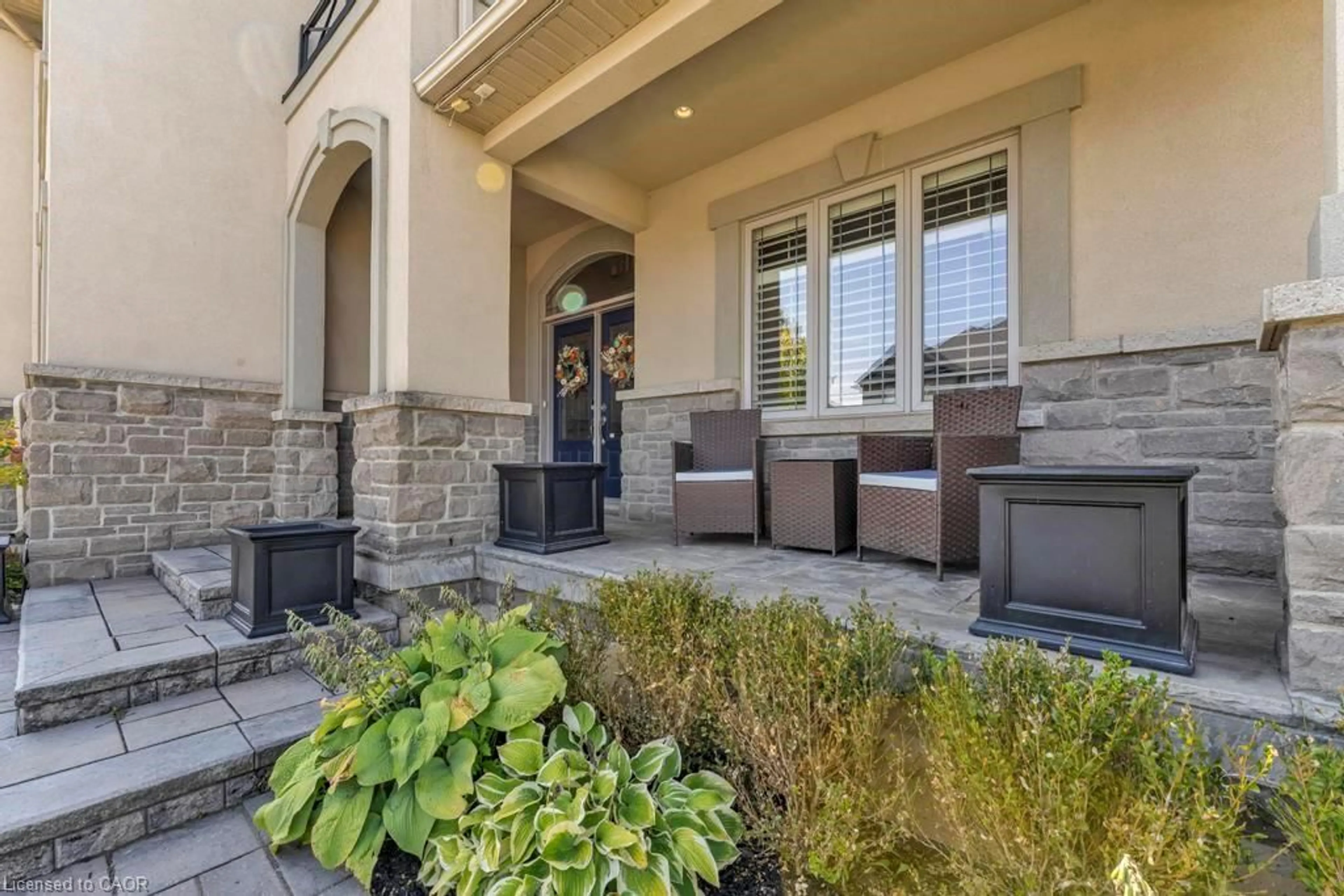 Unknown for 236 Mother's St, Hamilton Ontario L9B 0E1