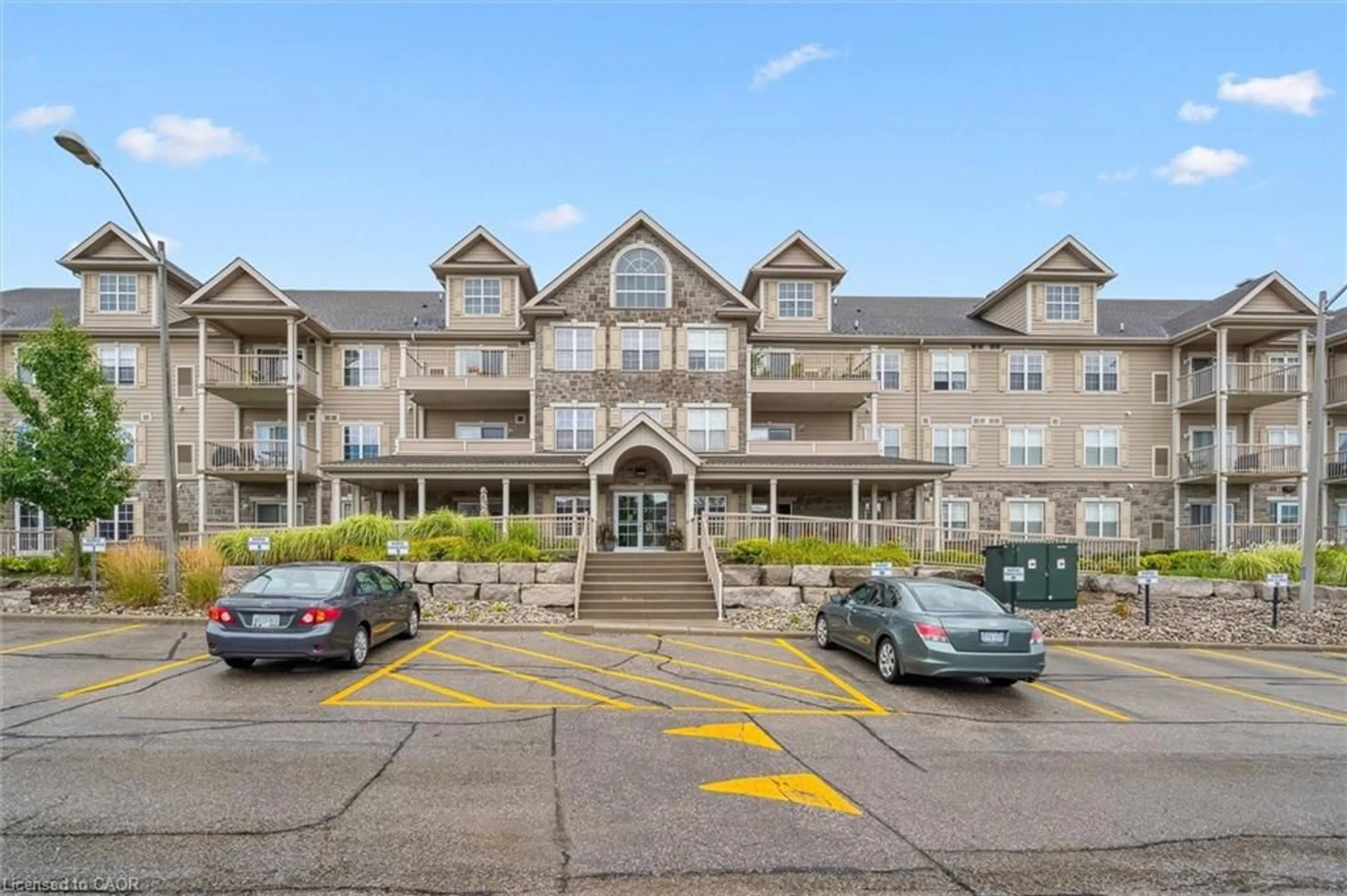 Unknown for 345 Fisher Mills Rd #305, Cambridge Ontario N3C 0E5