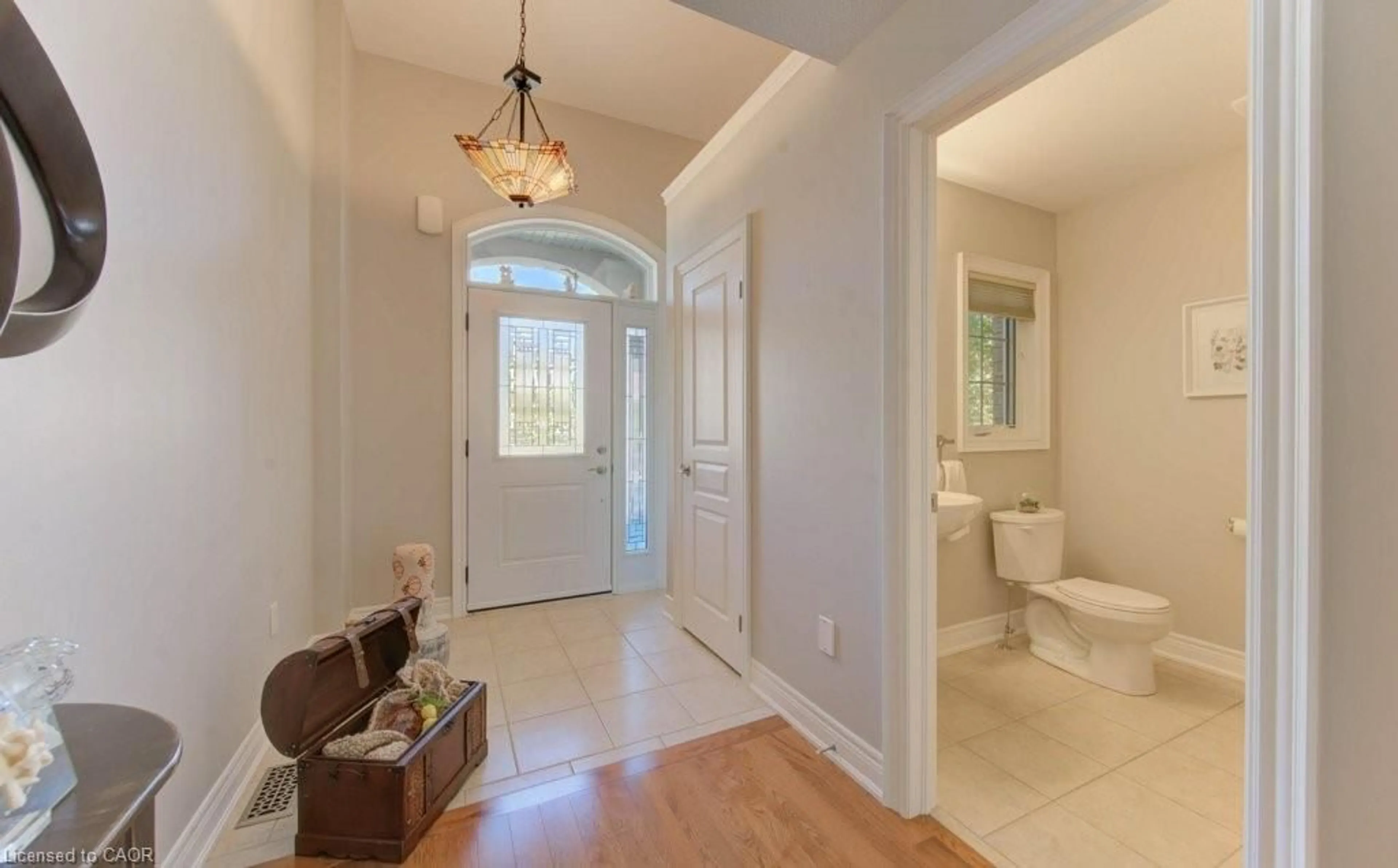 Indoor entryway for 23 Michael Myers Rd, Baden Ontario N3A 4S5