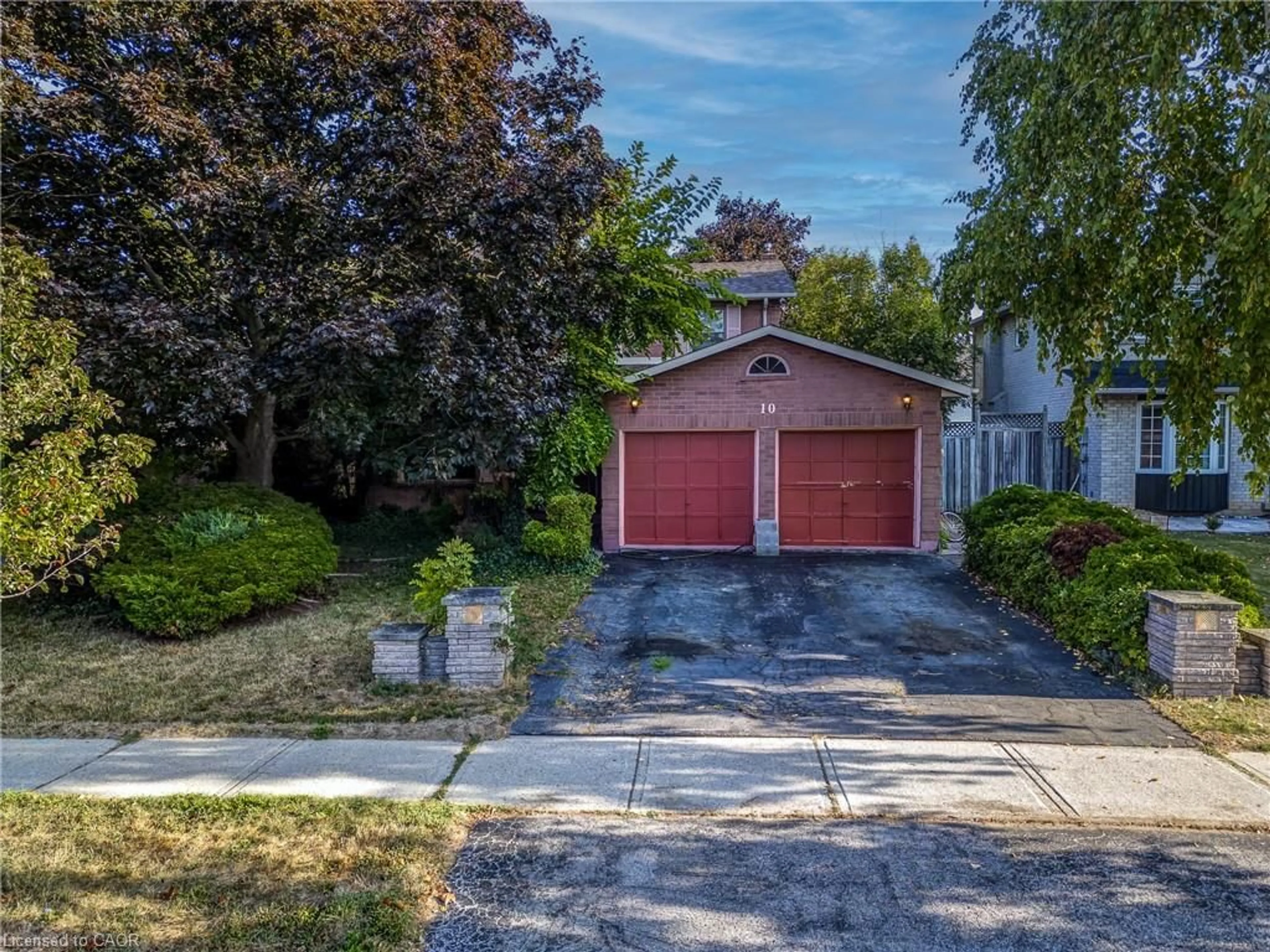 Unknown for 10 Jeanette Ave, Grimsby Ontario L3M 5B4