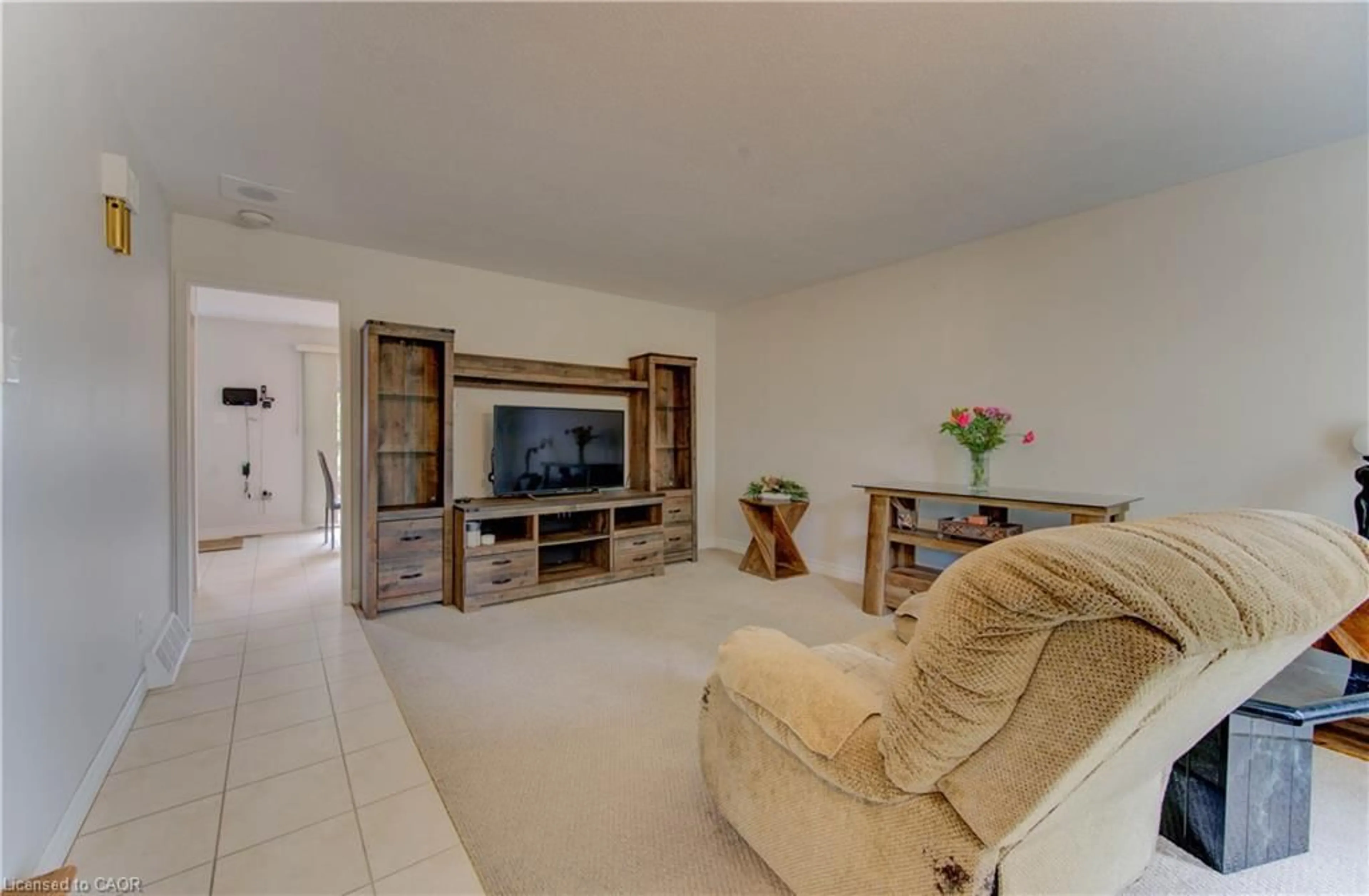 Living room with furniture, unknown for 4 Flint Dr, Kitchener Ontario N2E 1A2