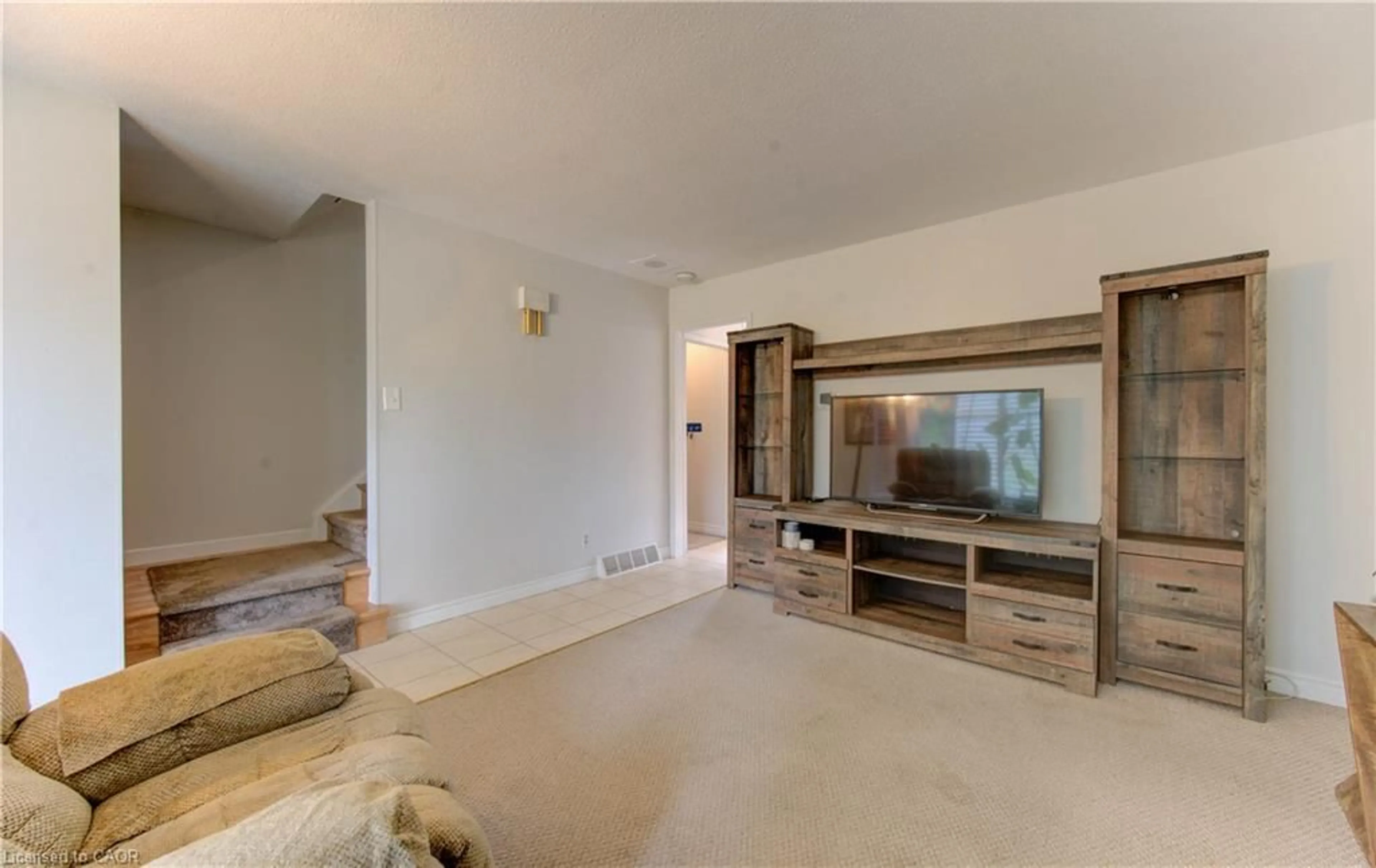 Living room with furniture, unknown for 4 Flint Dr, Kitchener Ontario N2E 1A2