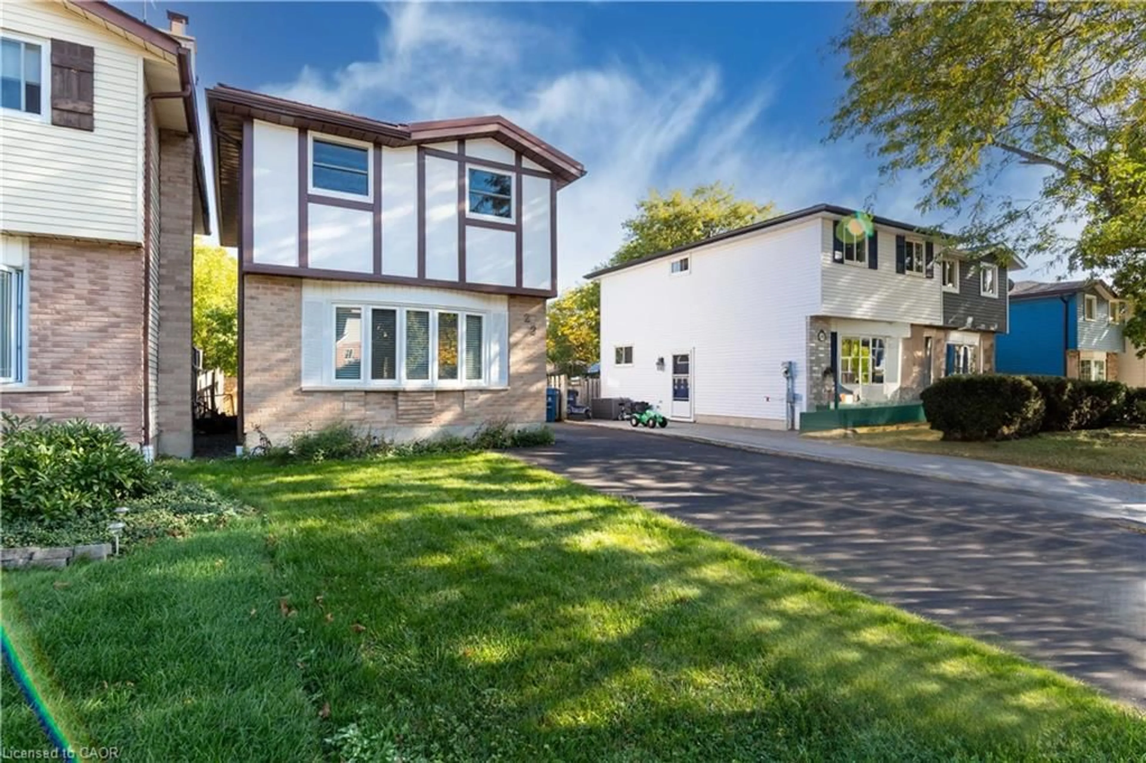 Home with brick exterior material, street for 22 Upton Cres, Guelph Ontario N1E 6P3
