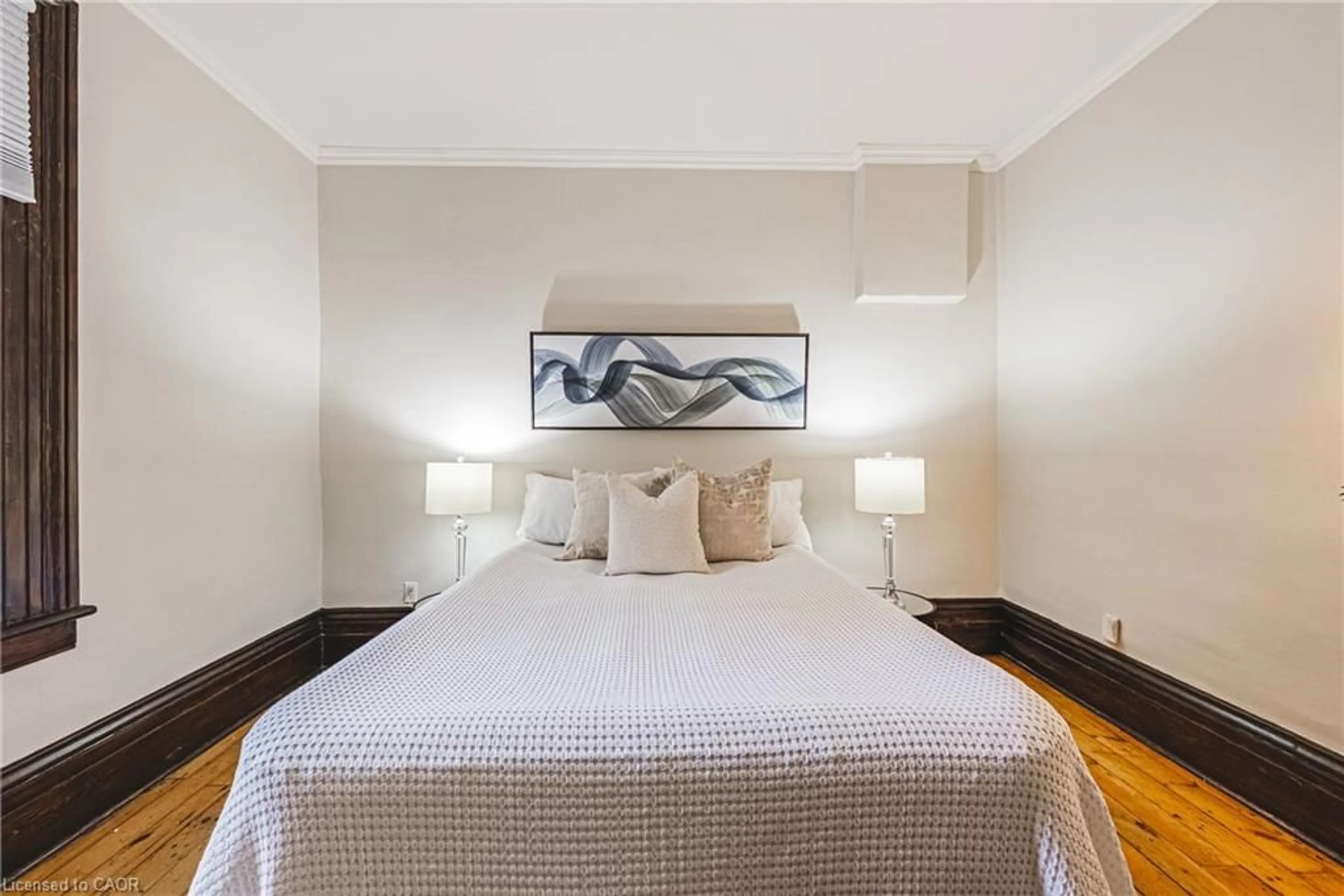 Bedroom with bed, unknown for 18 Duke St, Brantford Ontario N3T 3T3