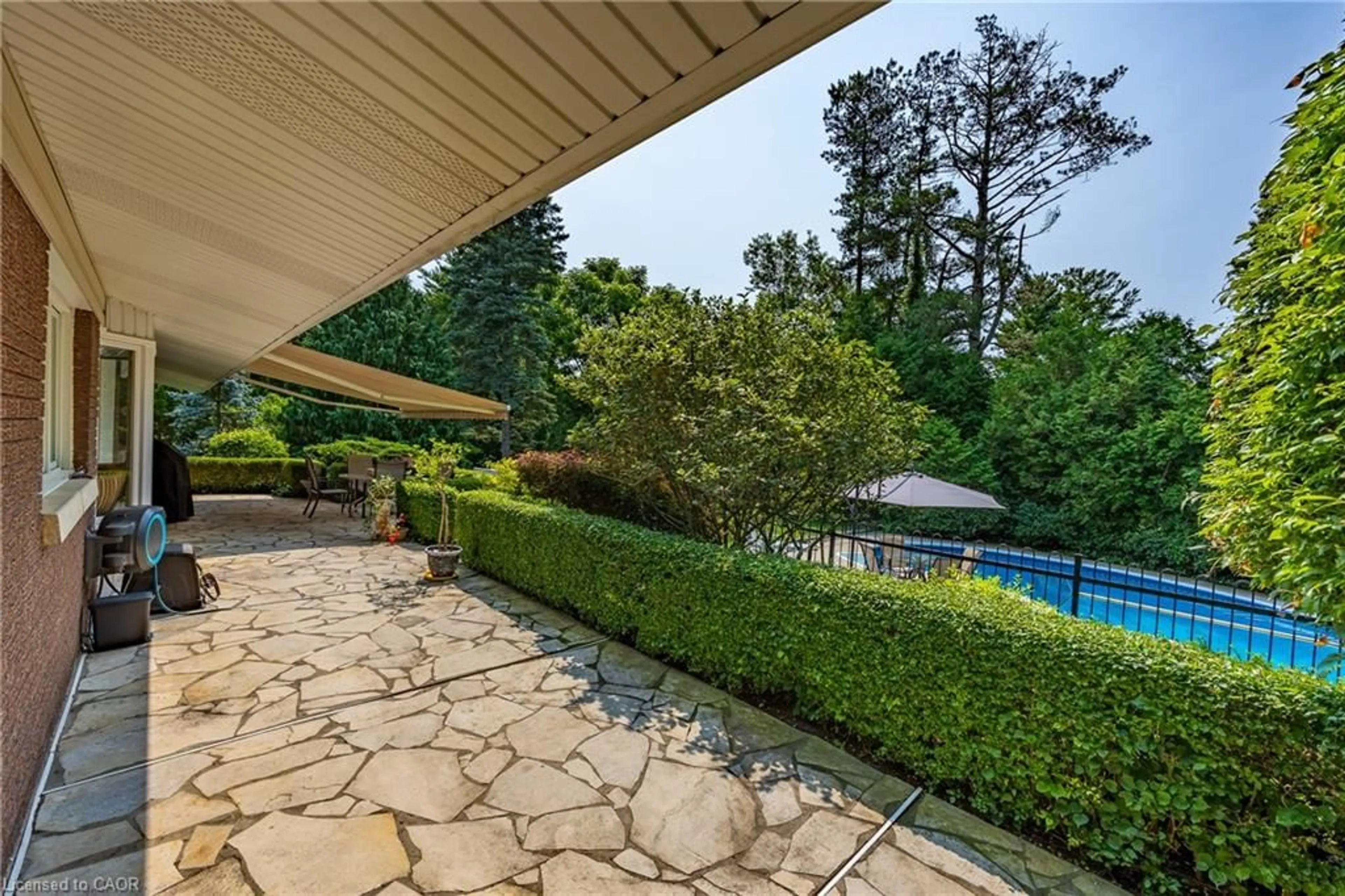 Patio, water/lake/river/ocean view for 6 Summit Cir, Simcoe Ontario N3Y 3K8