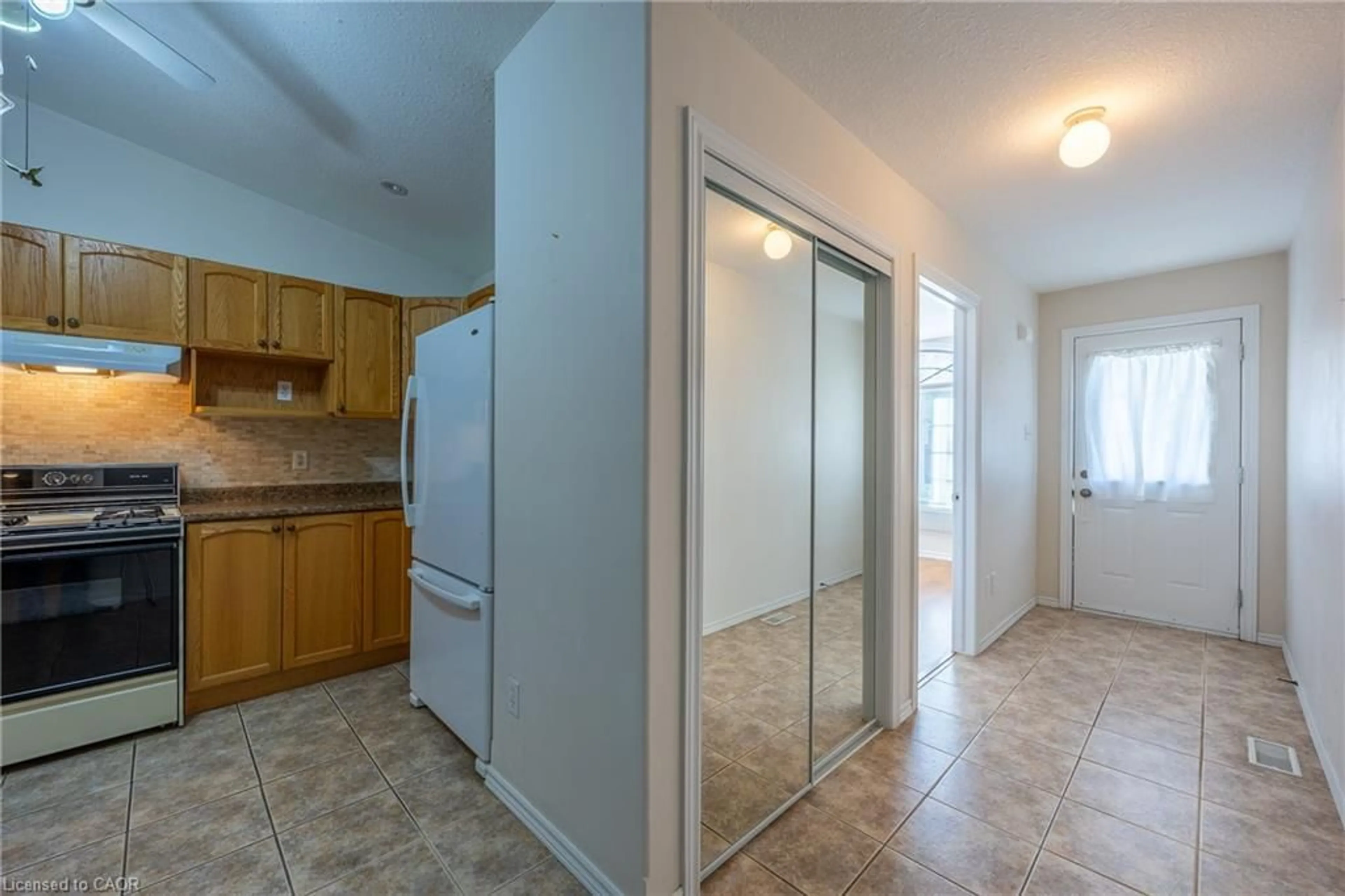 Unknown for 510 Queensway #5, Simcoe Ontario N3Y 4R4