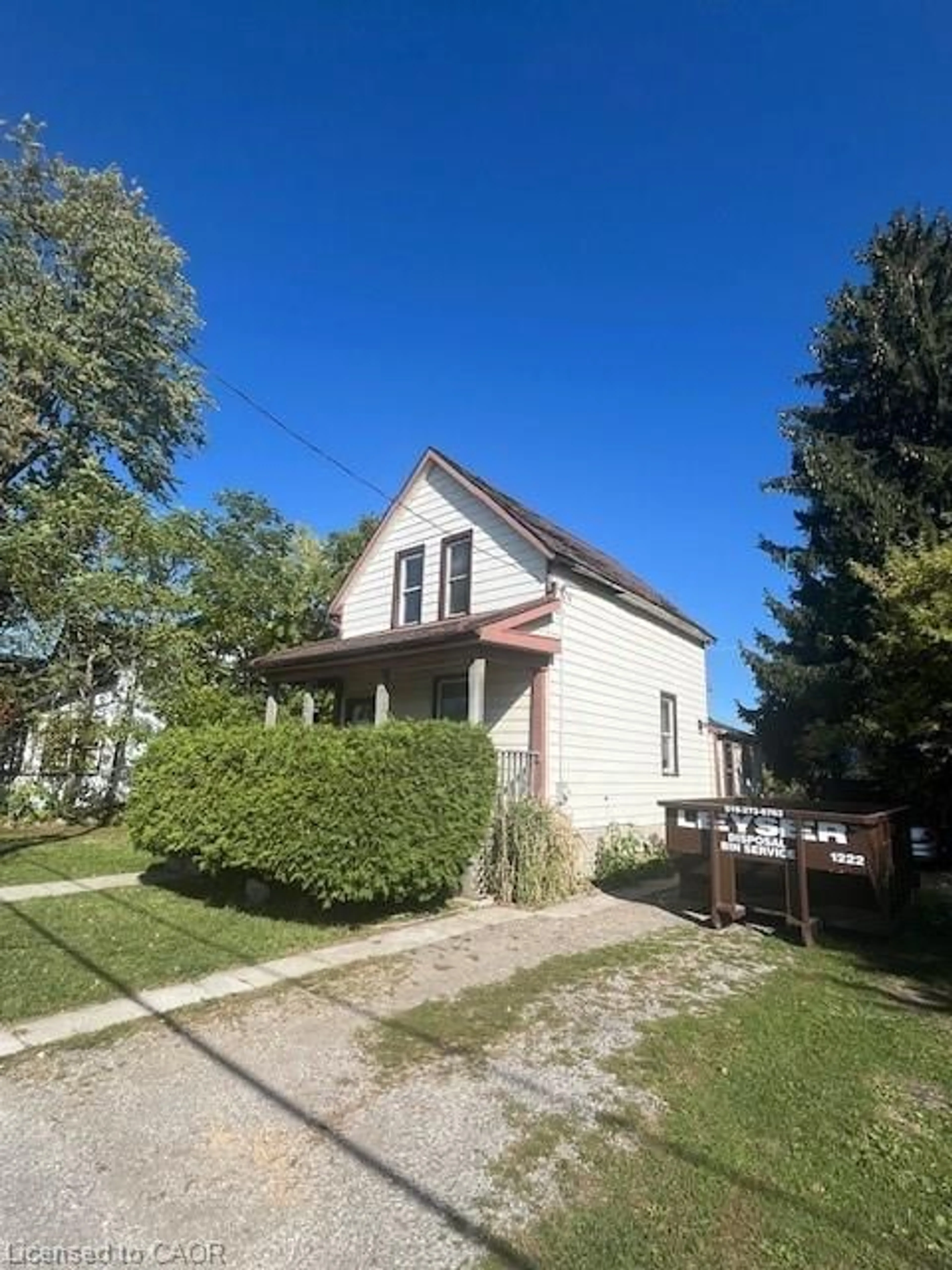 Unknown for 126 Shakespeare St, Stratford Ontario N5A 3W4