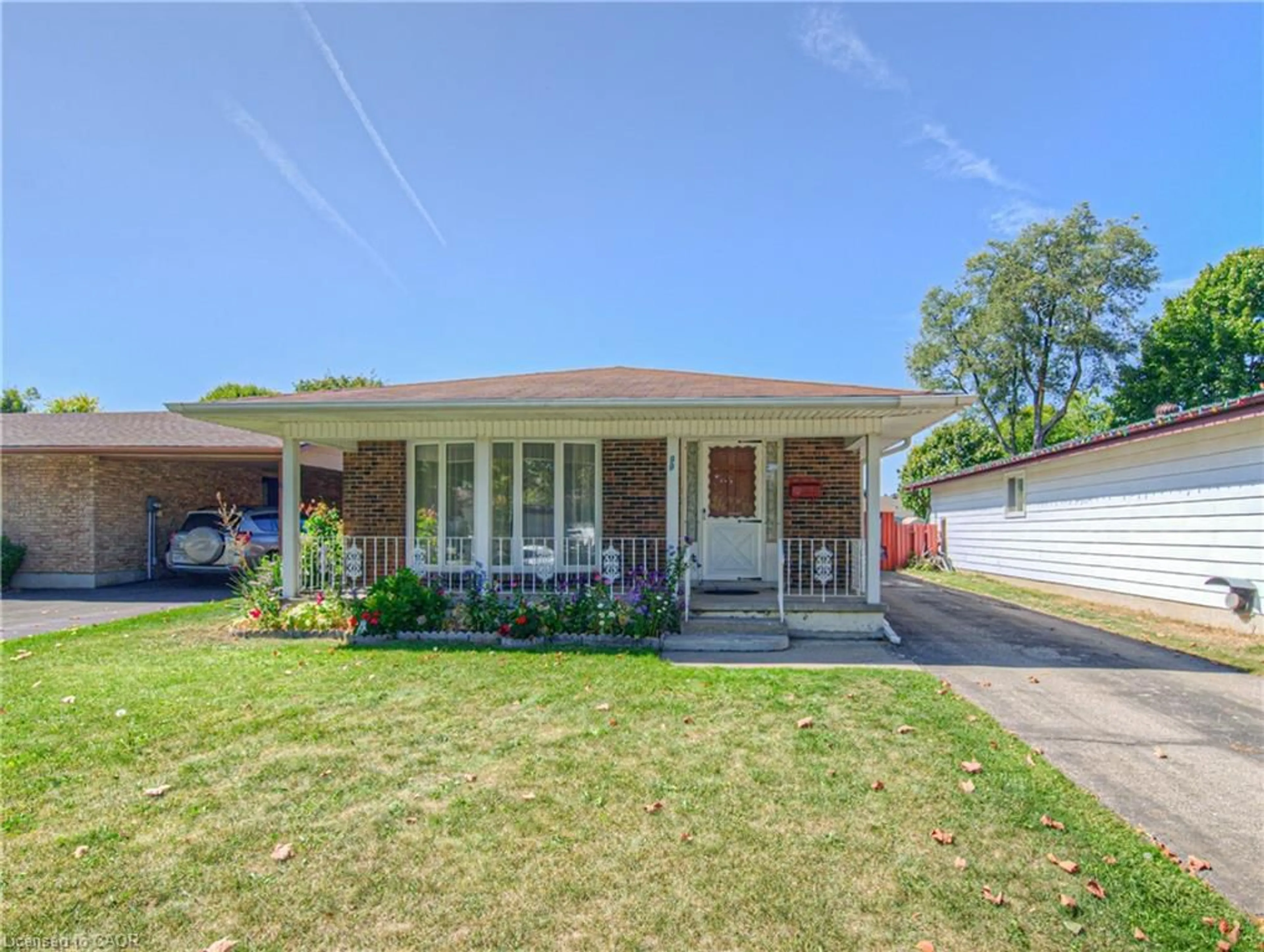 Home with brick exterior material, street for 99 Ferguson Ave, Cambridge Ontario N1R 6E9