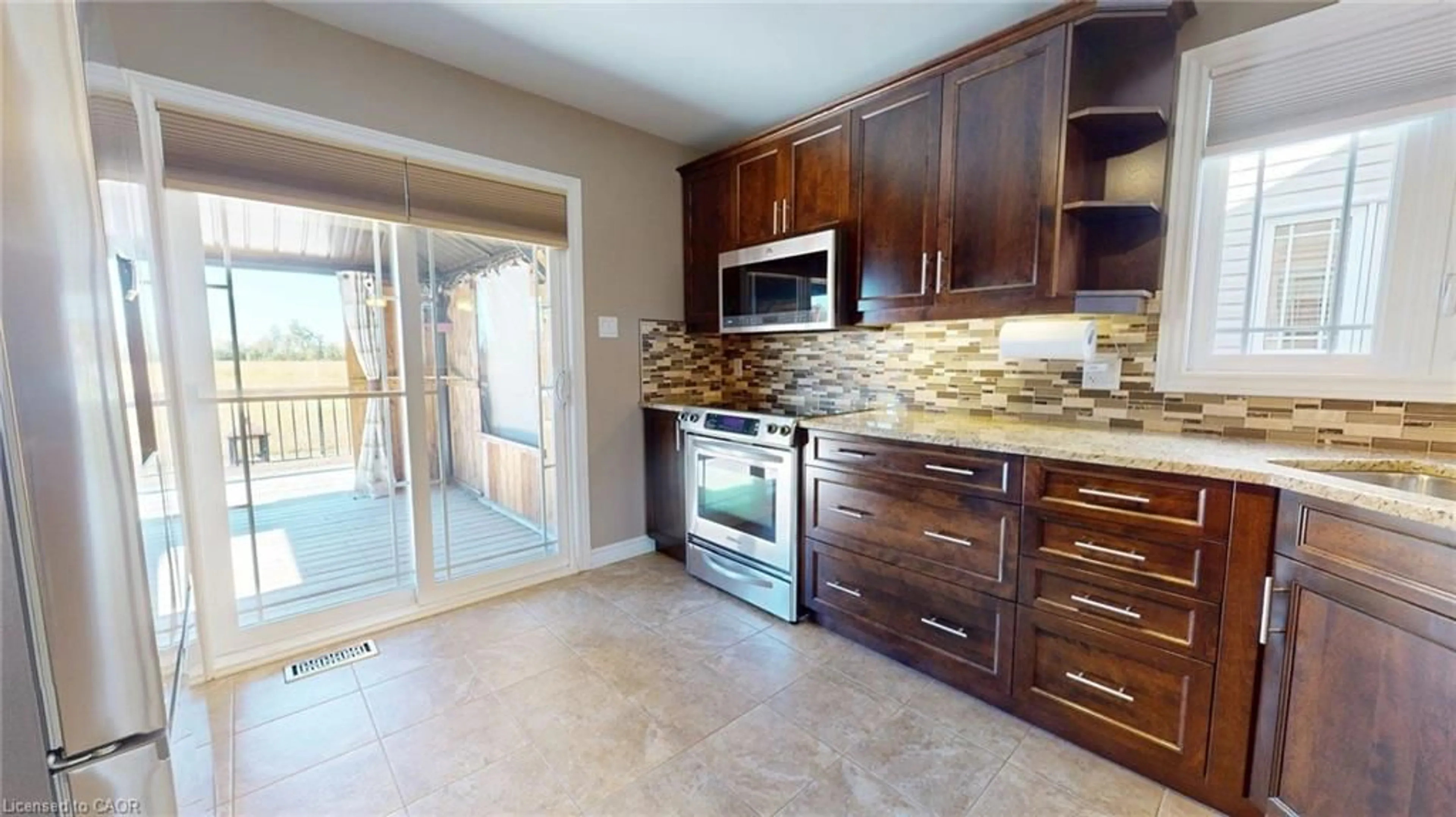 Open concept kitchen, ceramic/tile floor for 645 Des Epinettes Pl, Casselman Ontario K0A 1M0