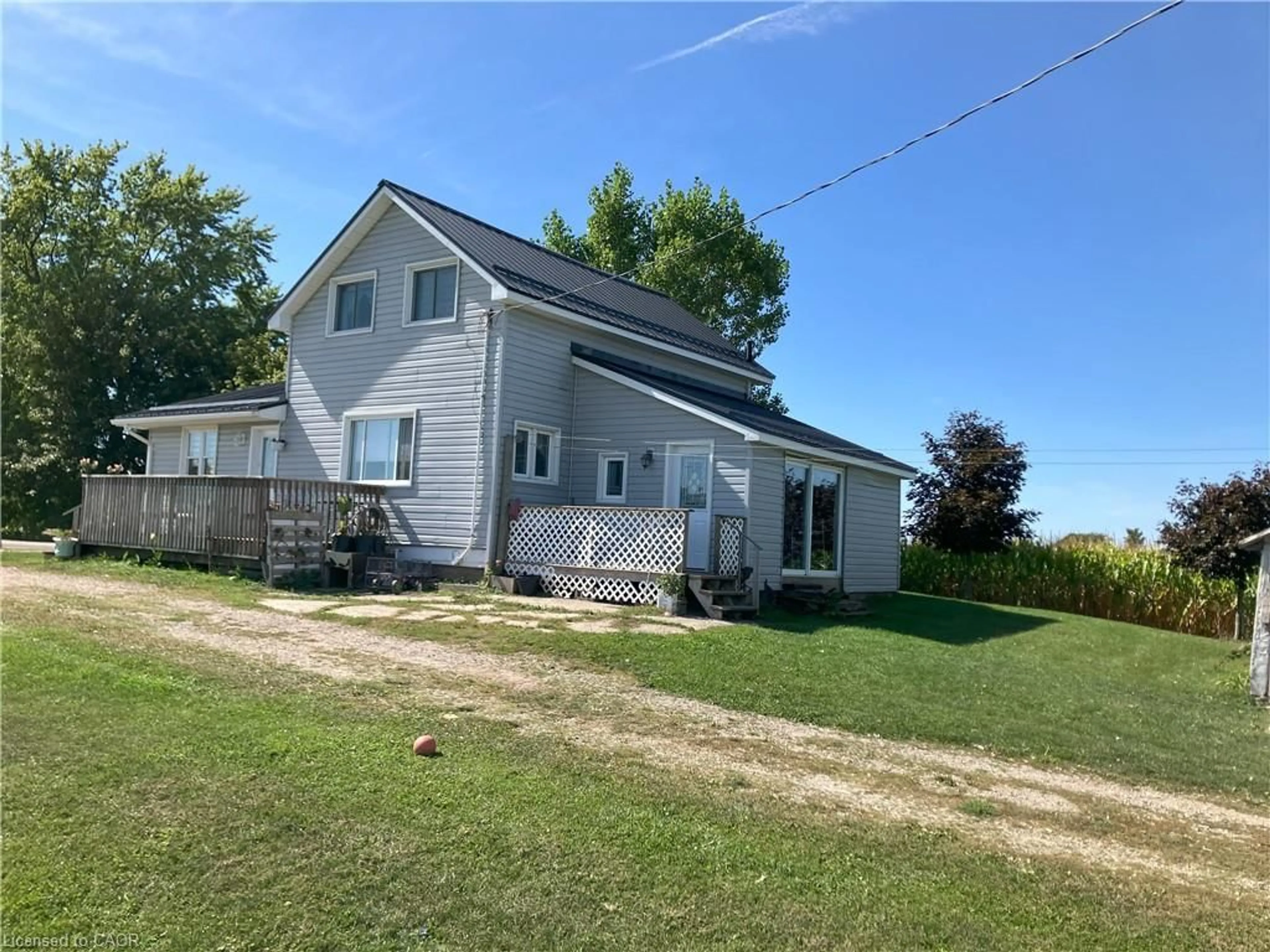 A pic from outside/outdoor area/front of a property/back of a property/a pic from drone, building for 1716 Bruce Rd 86 Rd, Lucknow Ontario N0G 2H0