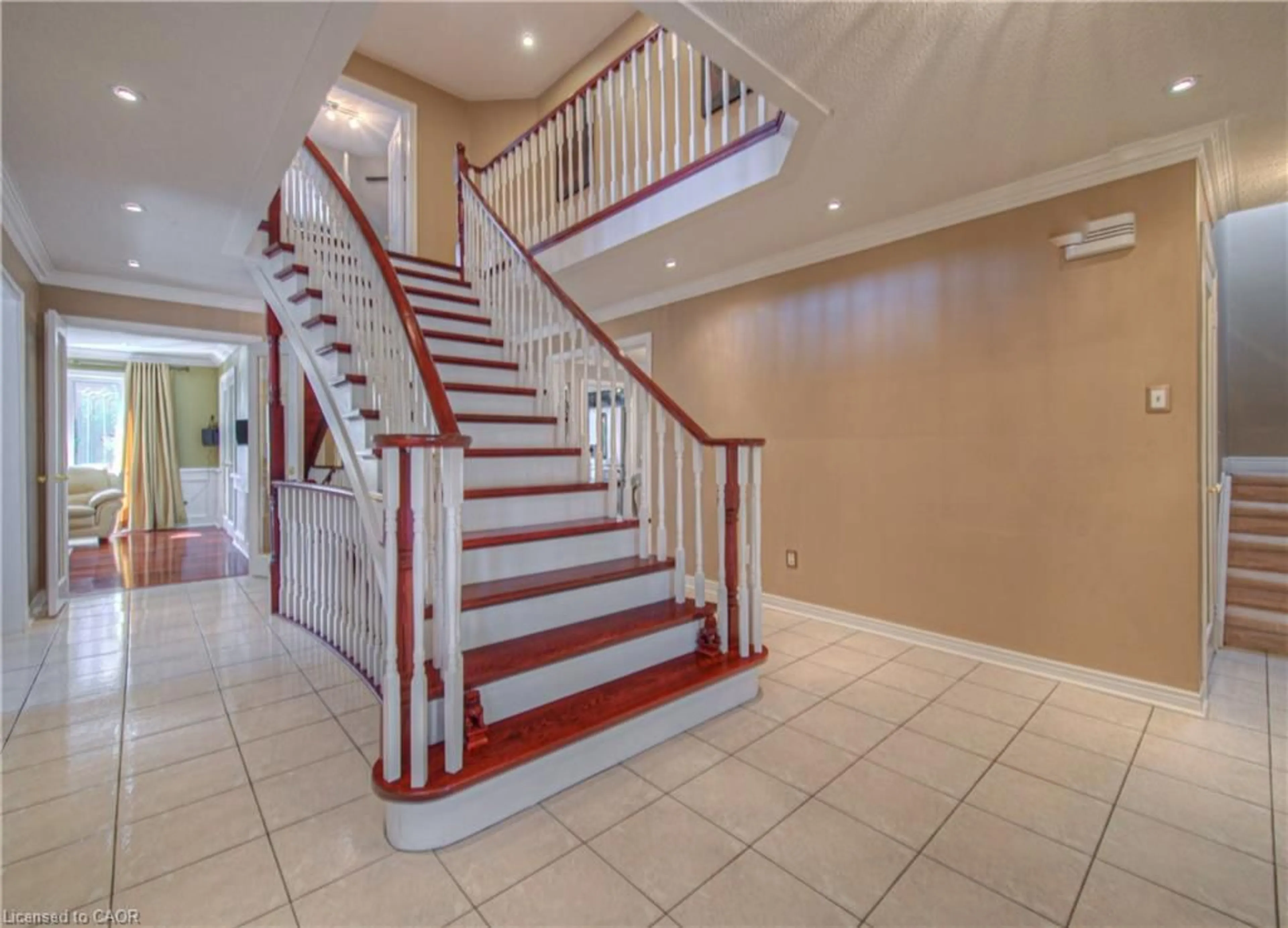 Unknown for 6 Osprey Crt, Cambridge Ontario N1T 1N9