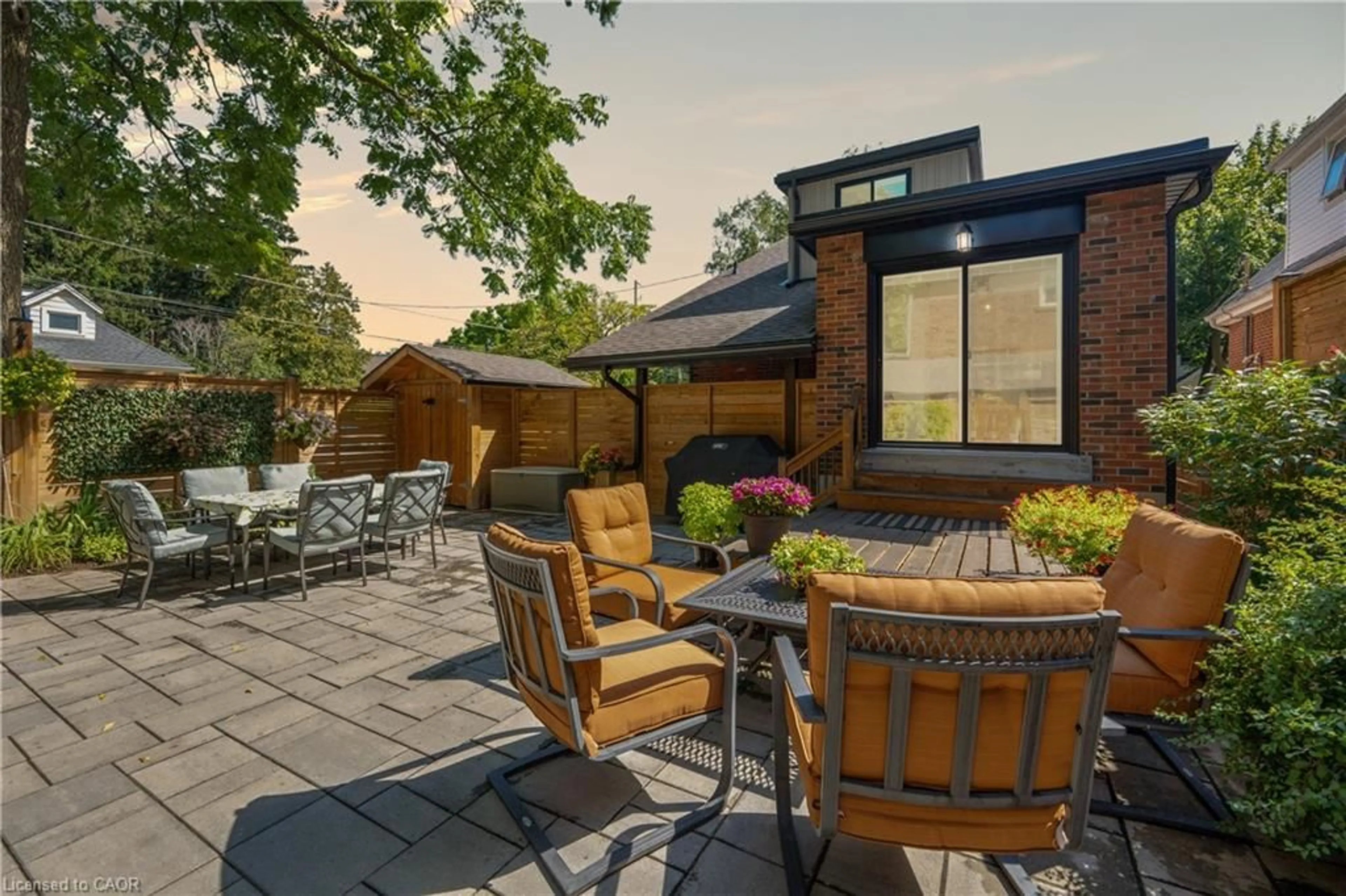 Patio, street for 46 Newton Ave, Hamilton Ontario L8S 1V9