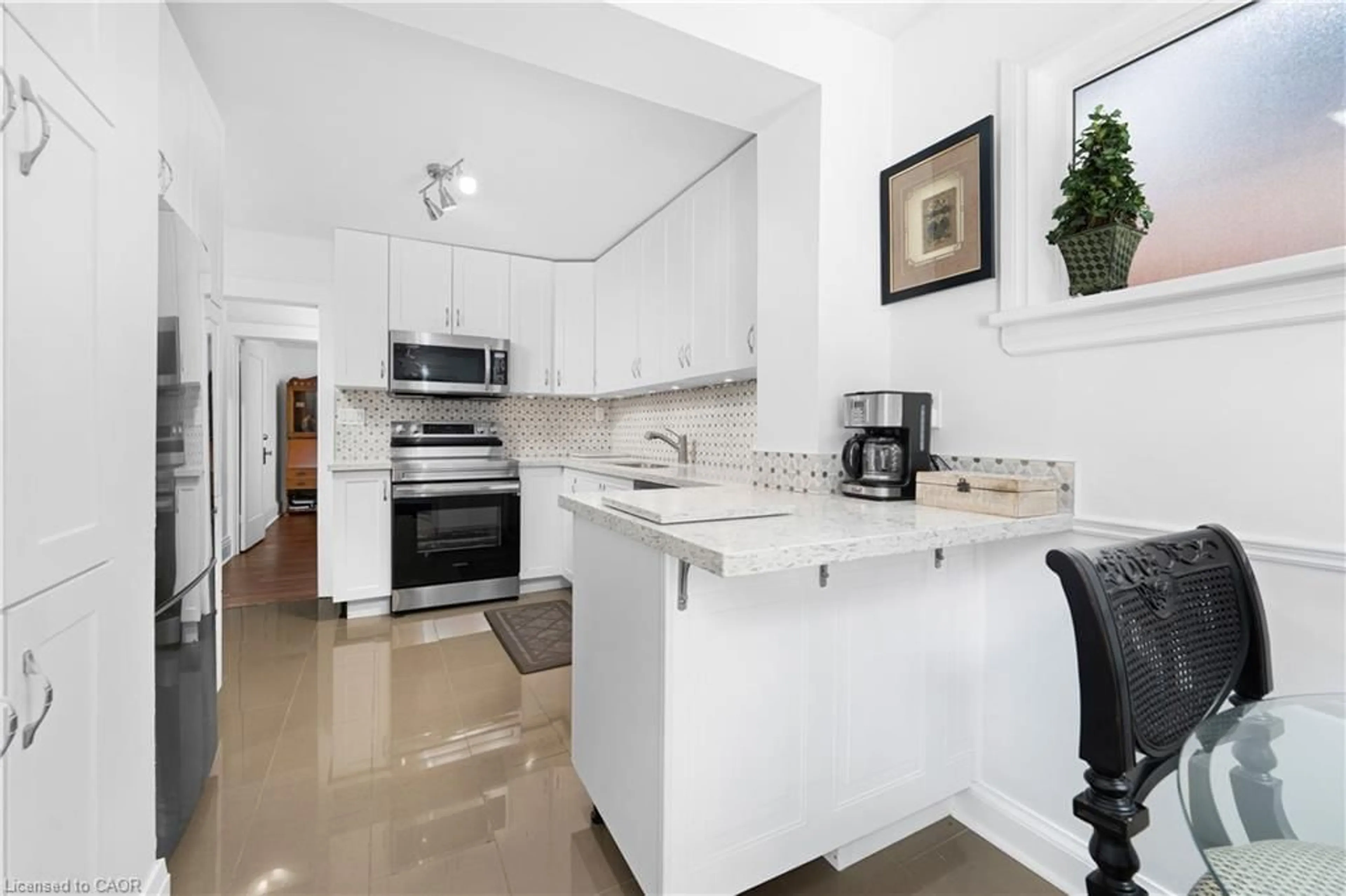 Unknown for 46 Newton Ave, Hamilton Ontario L8S 1V9