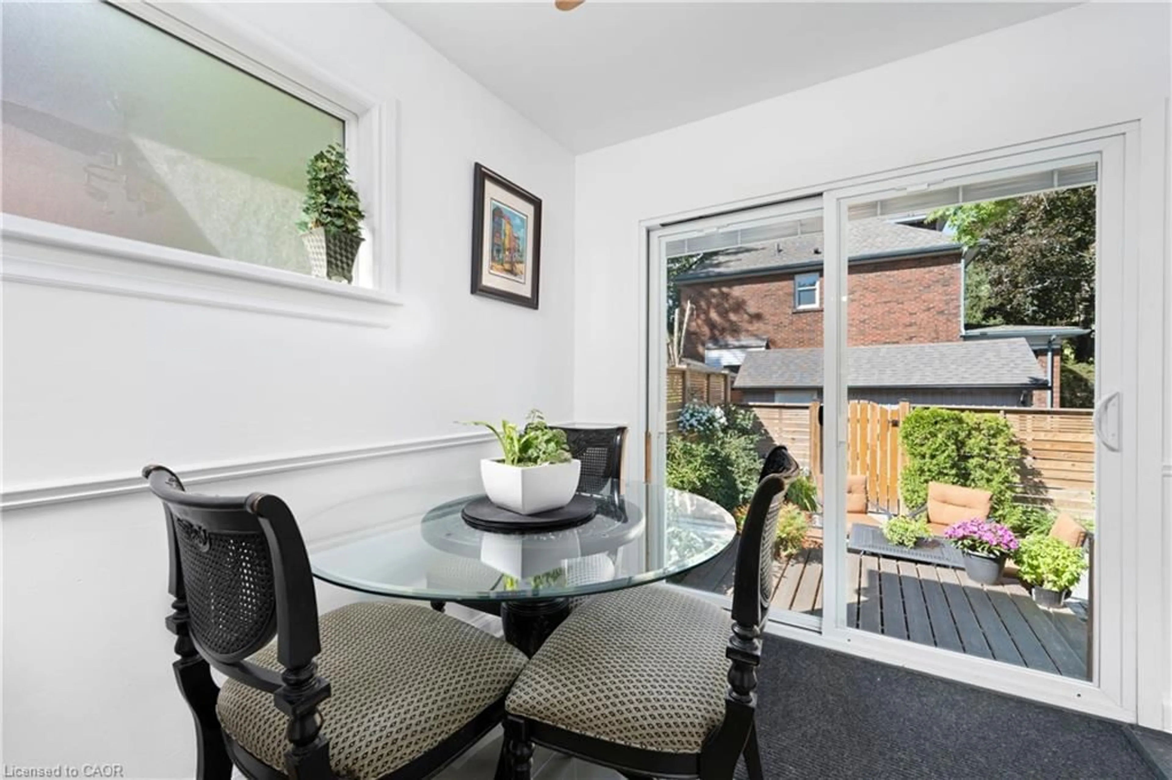 Dining room, unknown for 46 Newton Ave, Hamilton Ontario L8S 1V9