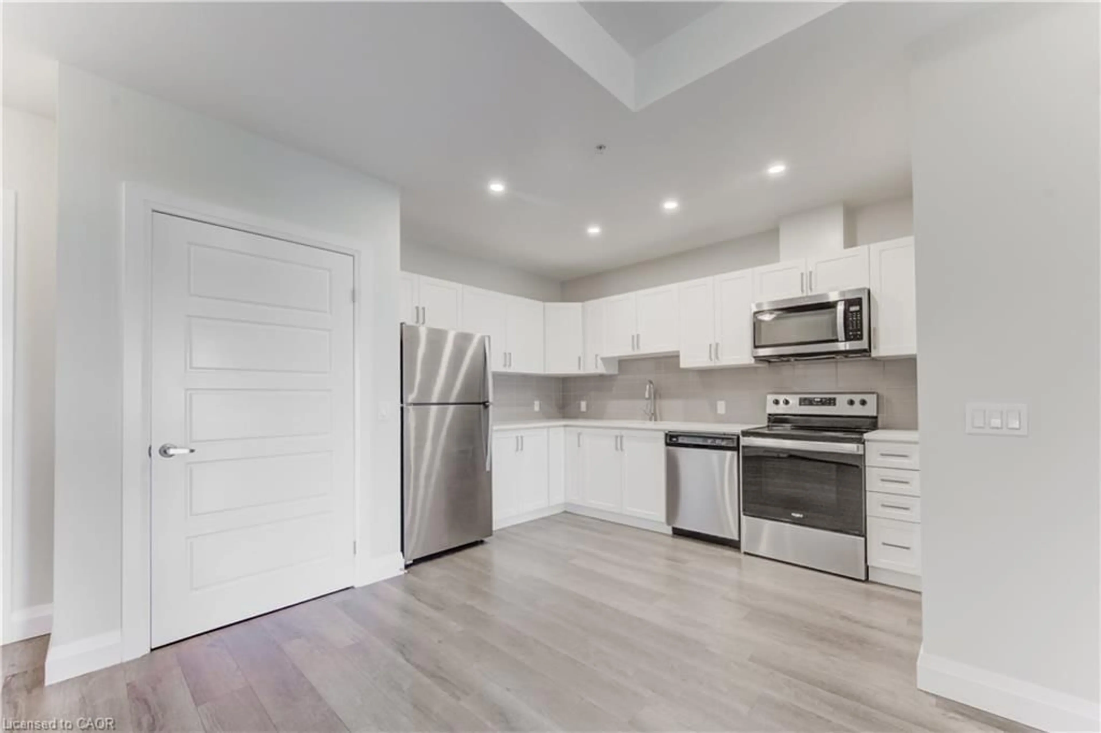 Open concept kitchen, unknown for 5 Wake Robin Dr #303, Kitchener Ontario N2E 0H6