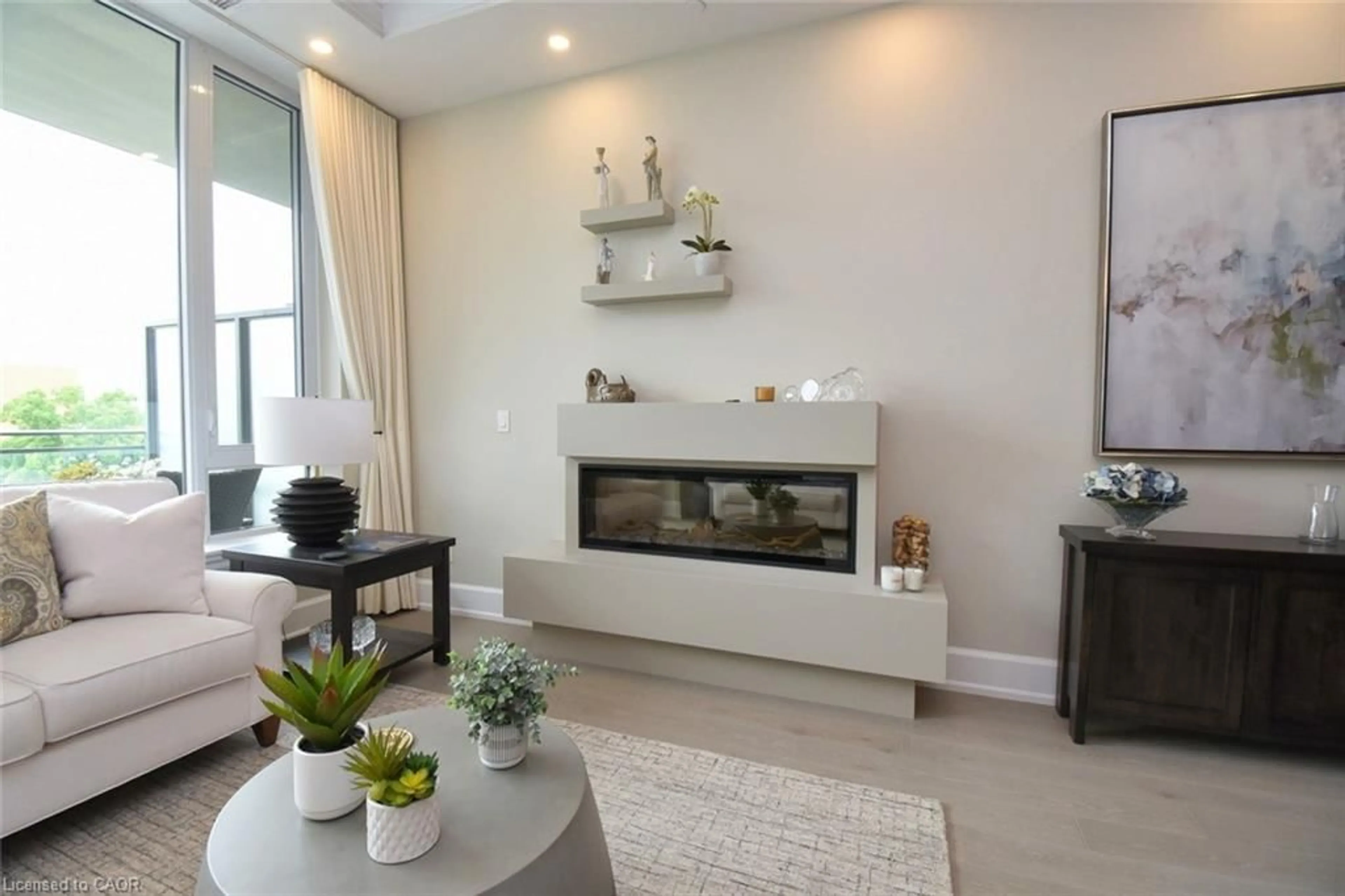 Living room with furniture, ceramic/tile floor for 1441 Elgin St #604, Burlington Ontario L7S 1E6