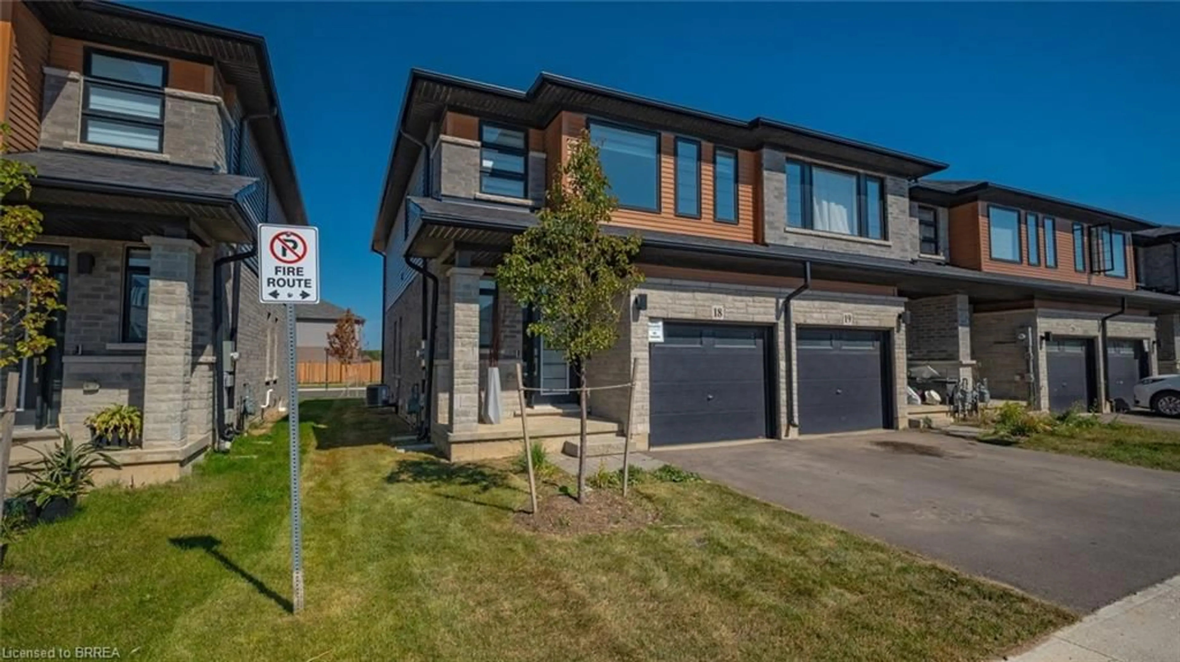 Home with brick exterior material, street for 461 Blackburn Dr #18, Brantford Ontario N3T 0W9