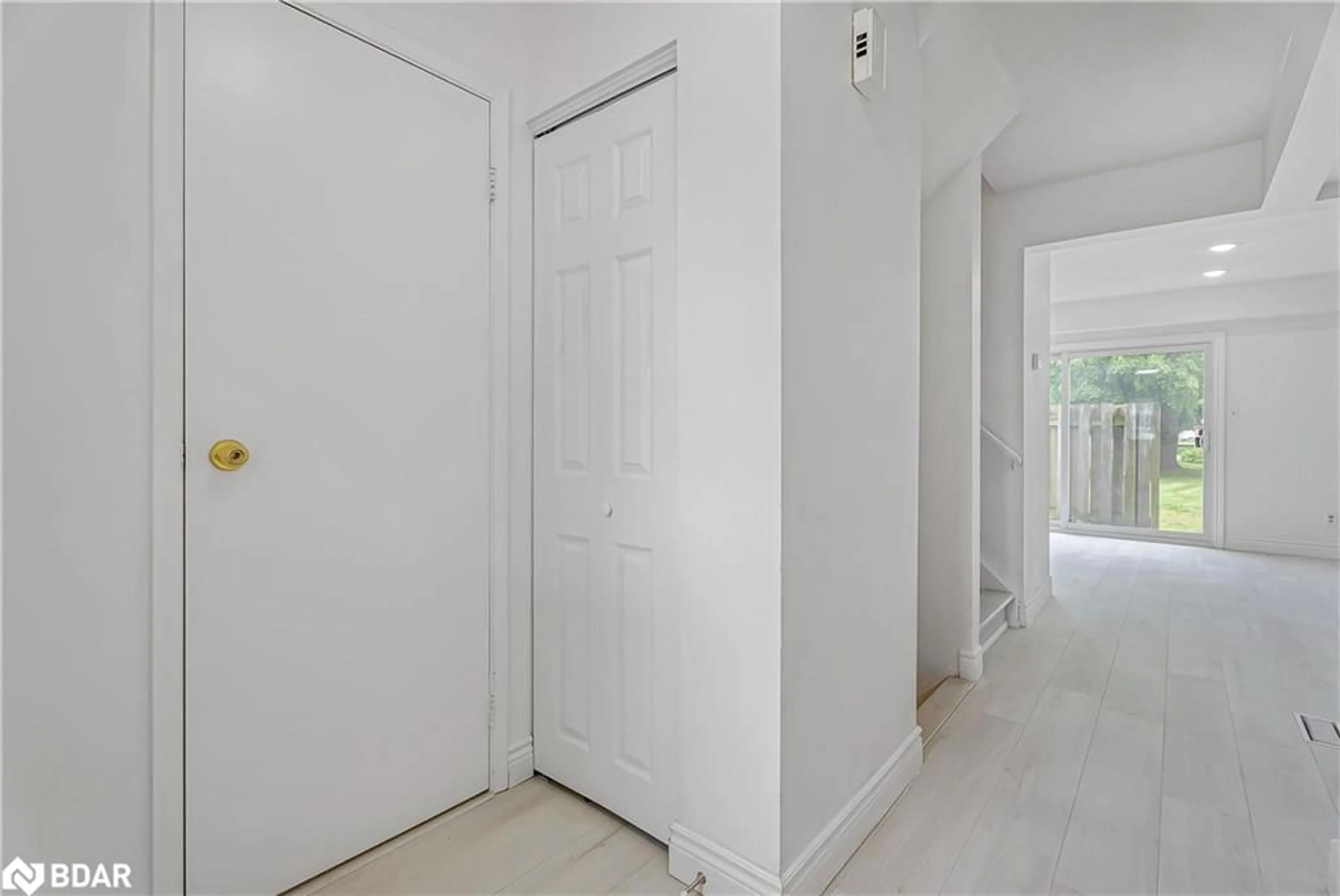 Unknown for 125 Sekura Cres #1, Cambridge Ontario N1R 8B4