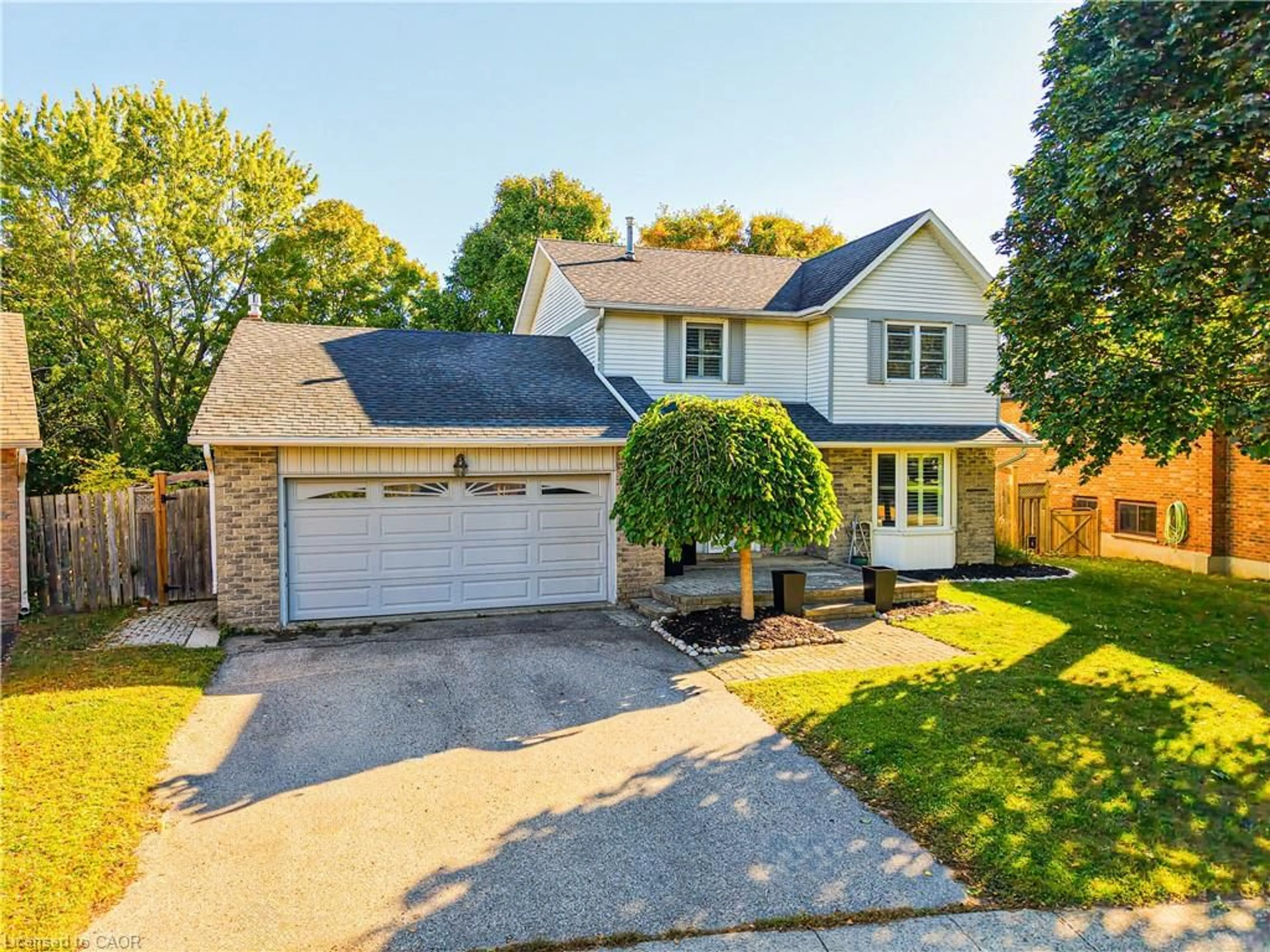 Unknown for 54 Pathfinder Cres, Kitchener Ontario N2P 1S6