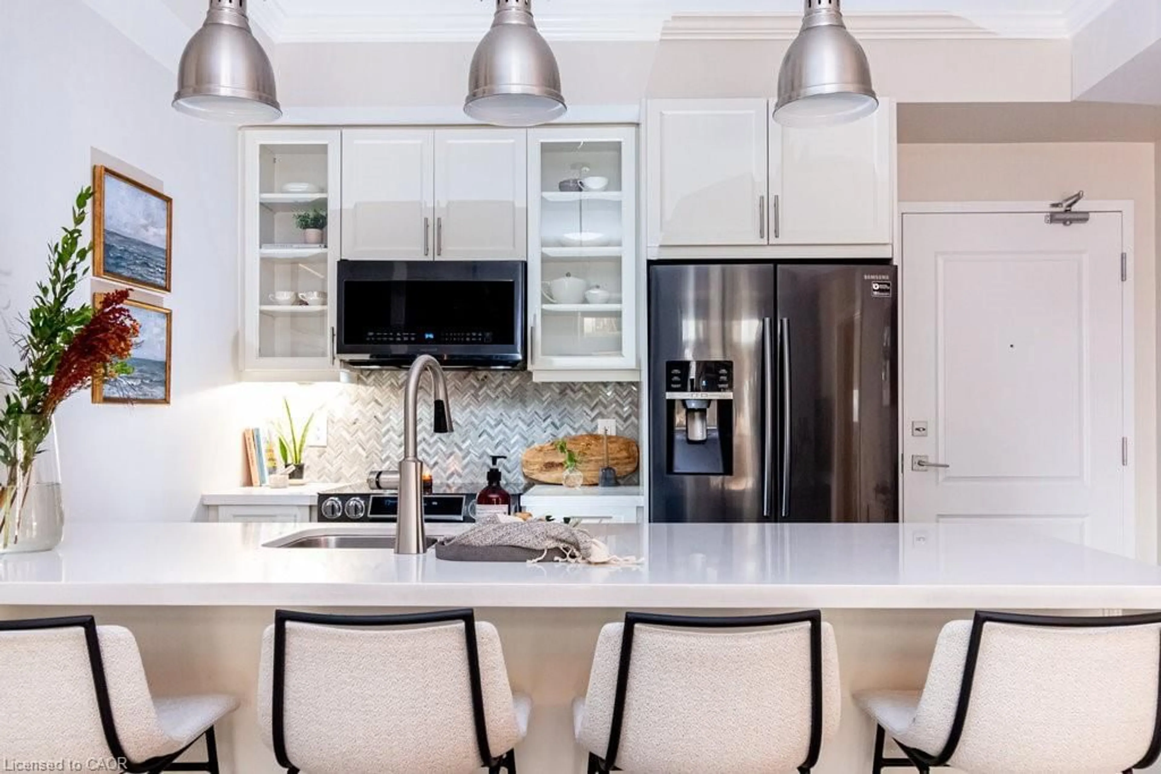 Contemporary kitchen, ceramic/tile floor for 81 Robinson St #203, Hamilton Ontario L8P 0C2