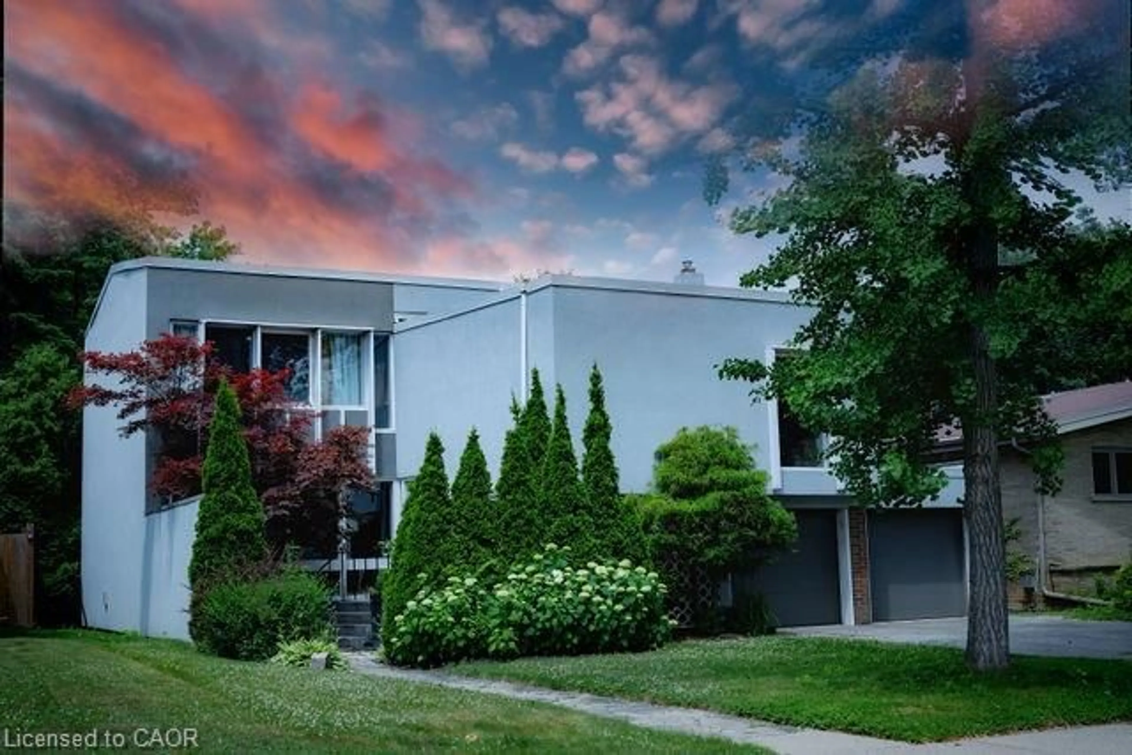 Unknown for 90 Winston Ave, Hamilton Ontario L8S 2S6