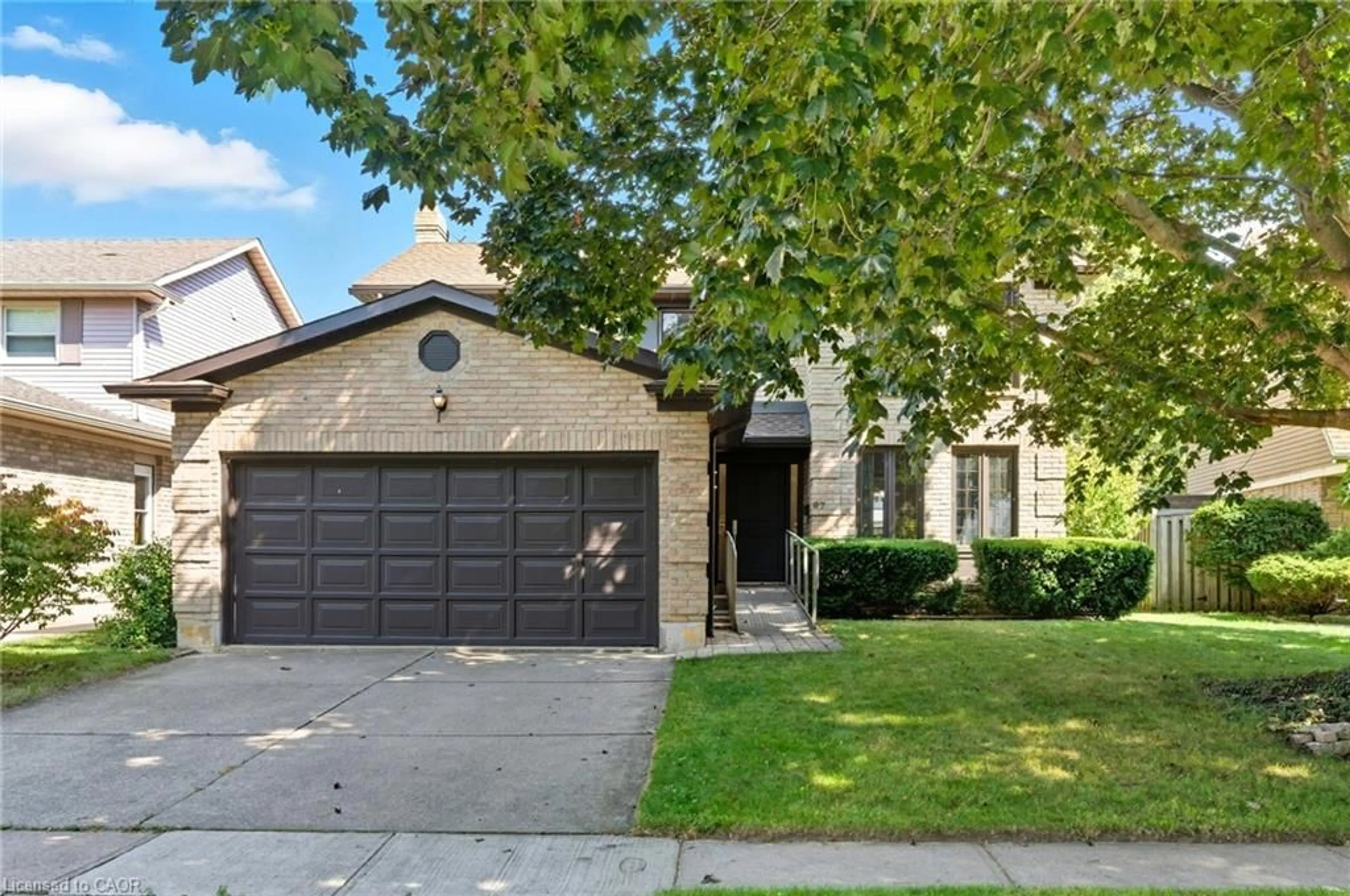 Home with brick exterior material, street for 67 Forestview Dr, Dundas Ontario L9H 6M7