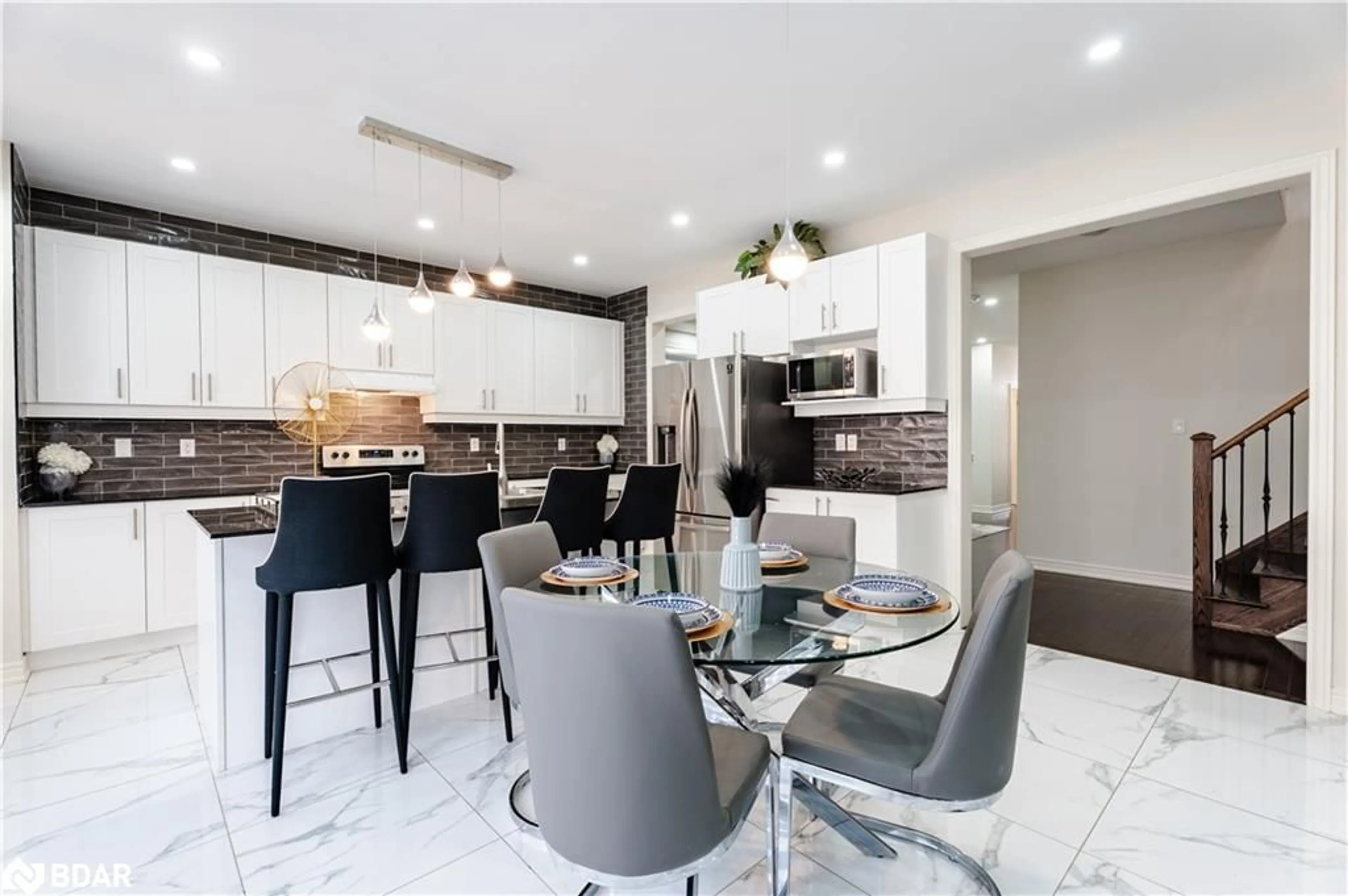 Contemporary kitchen, ceramic/tile floor for 555 Veterans Drive Dr, Brampton Ontario L7A 5A6