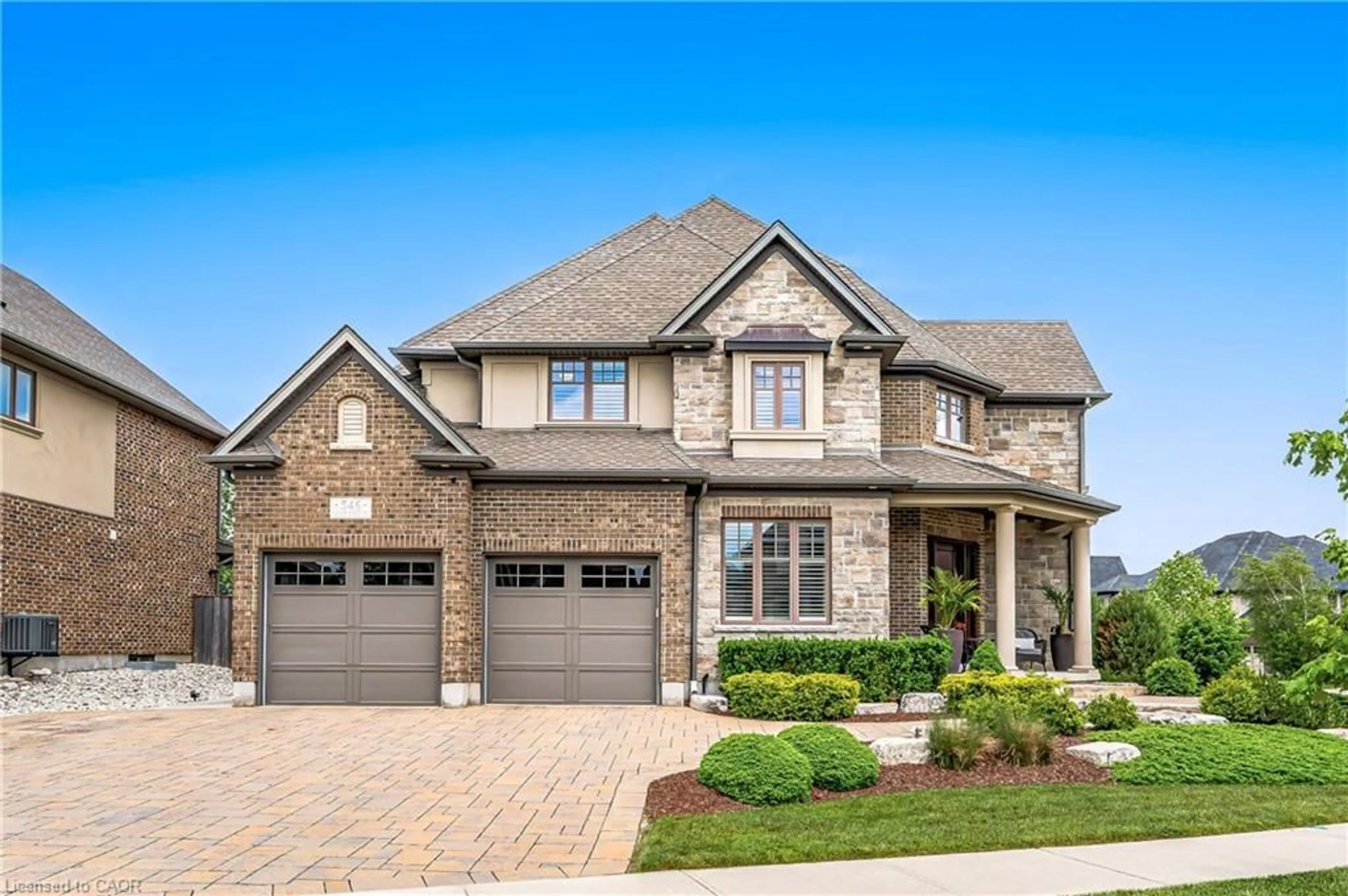 Home with brick exterior material, street for 546 Manor Ridge Cres, Waterloo Ontario N2K 0B4