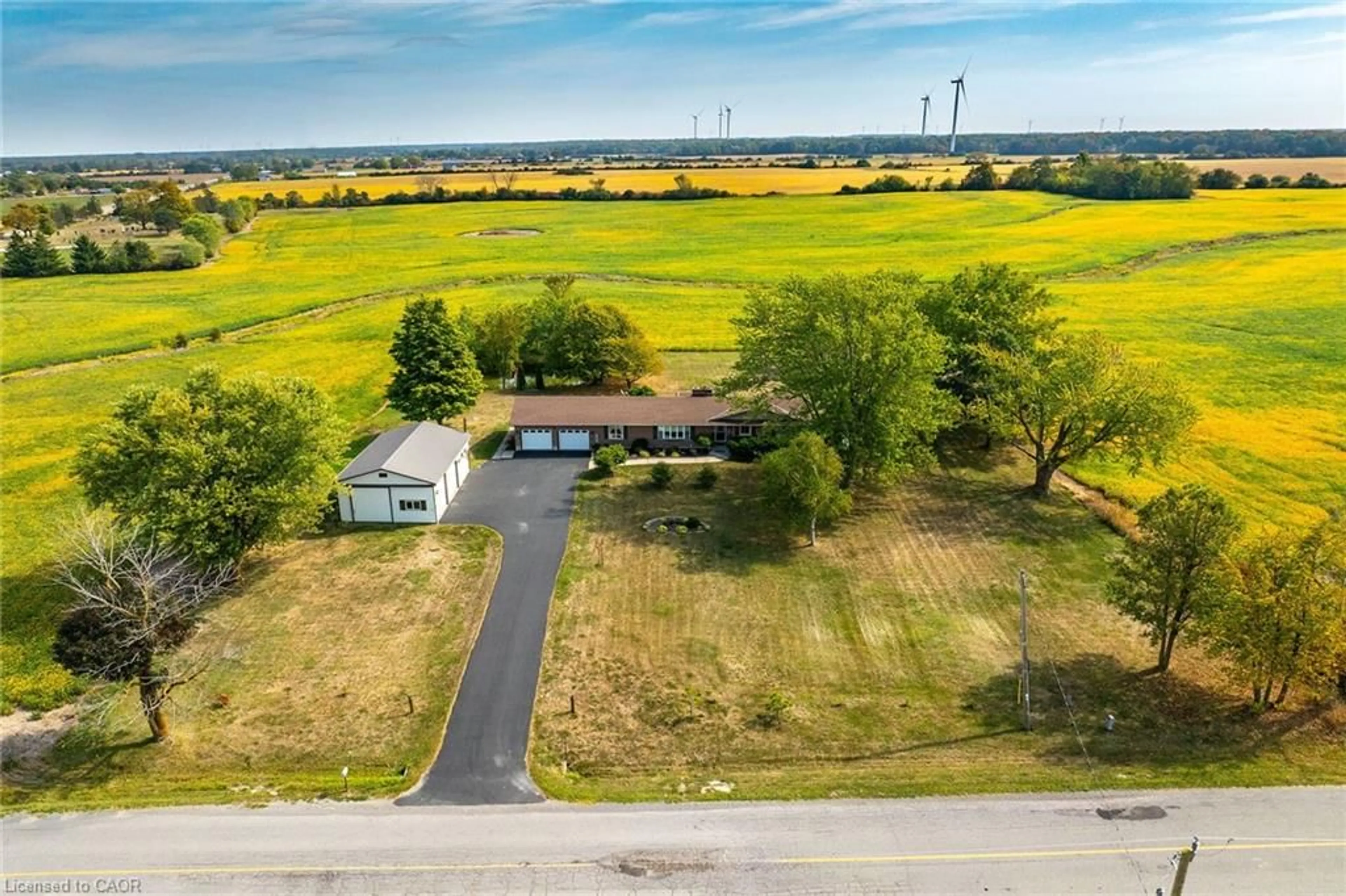 A pic from outside/outdoor area/front of a property/back of a property/a pic from drone, water/lake/river/ocean view for 484 Hald-Dunn Townline Rd, Dunnville Ontario N1A 2W3